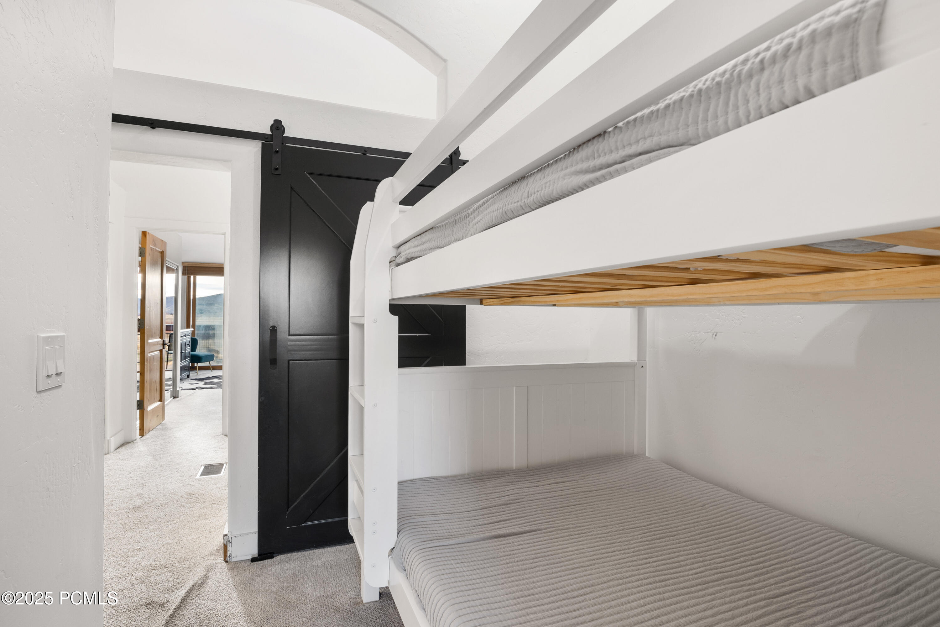 6020 Park Lane South 70