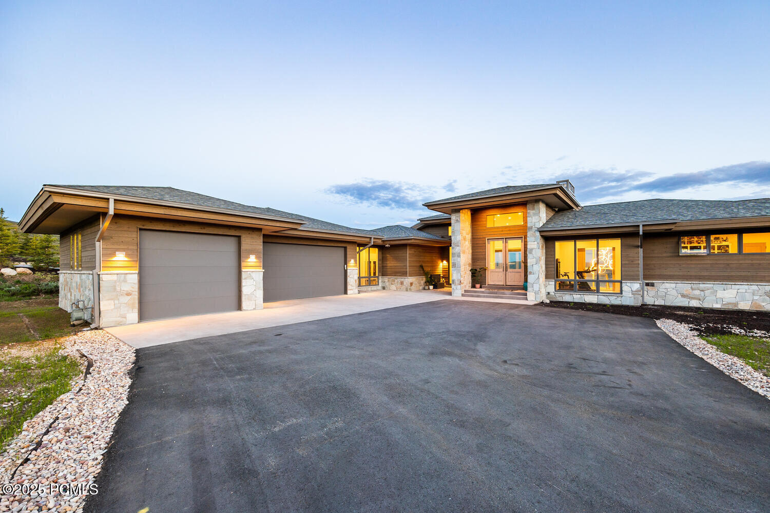 13795 N Deer Canyon Drive