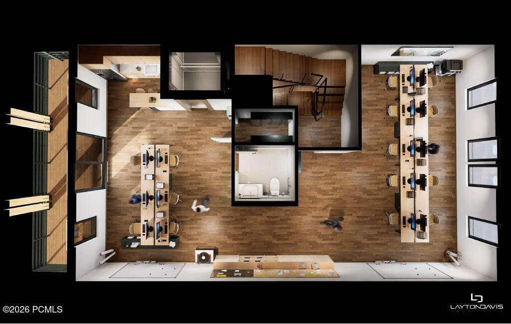 1922 S Highway 40 43