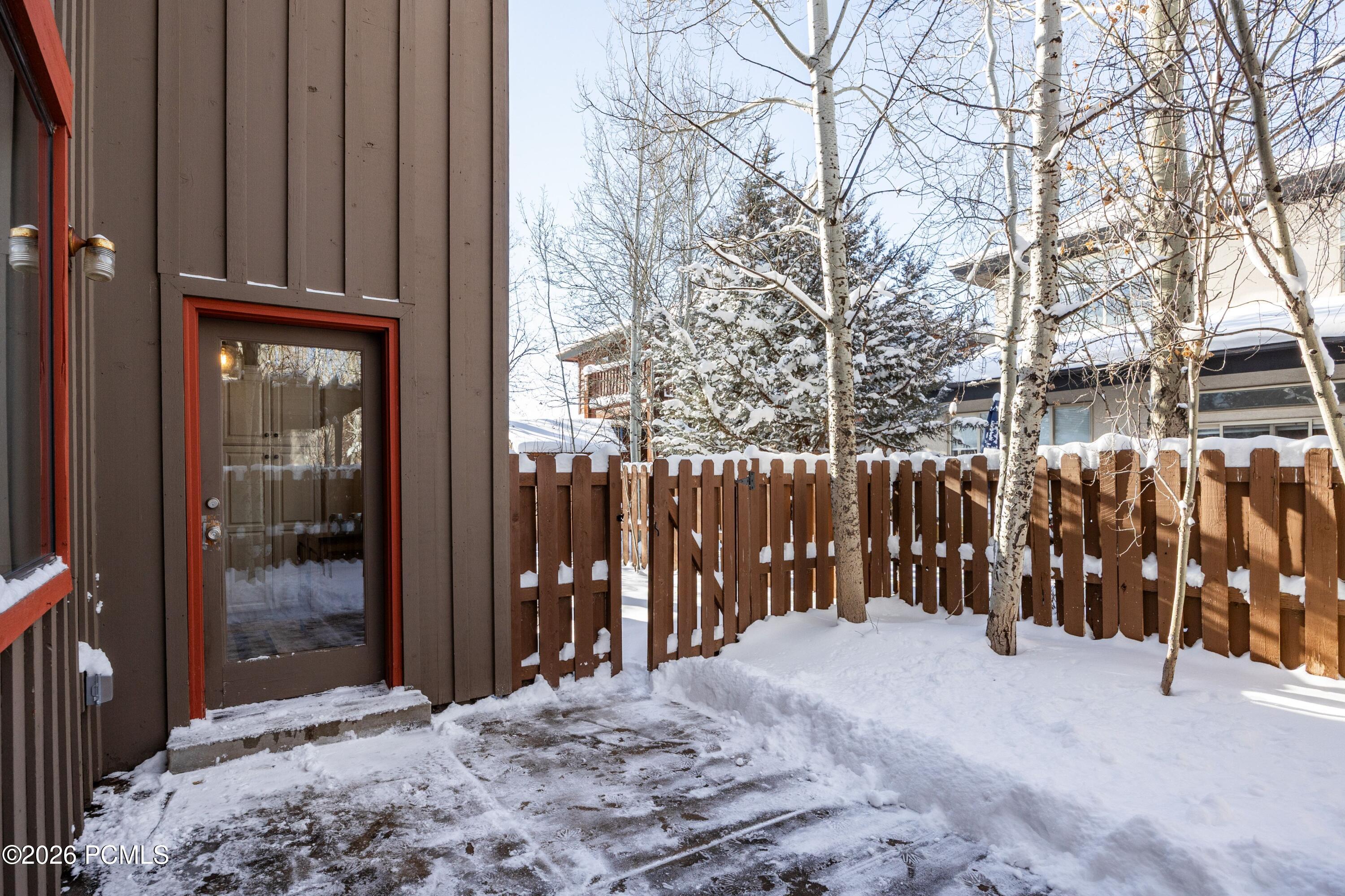 1023 Station Loop Road