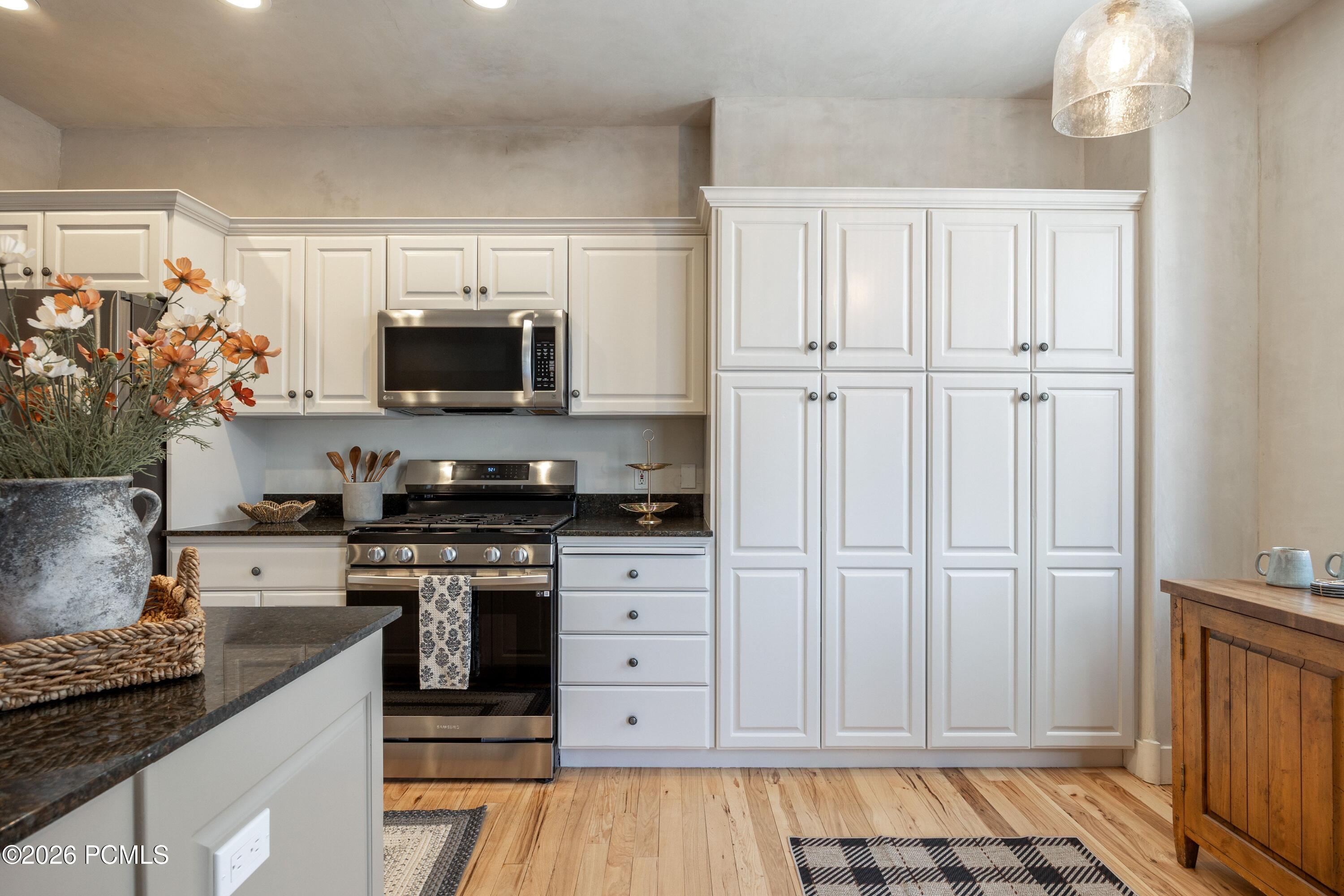 1023 Station Loop Road