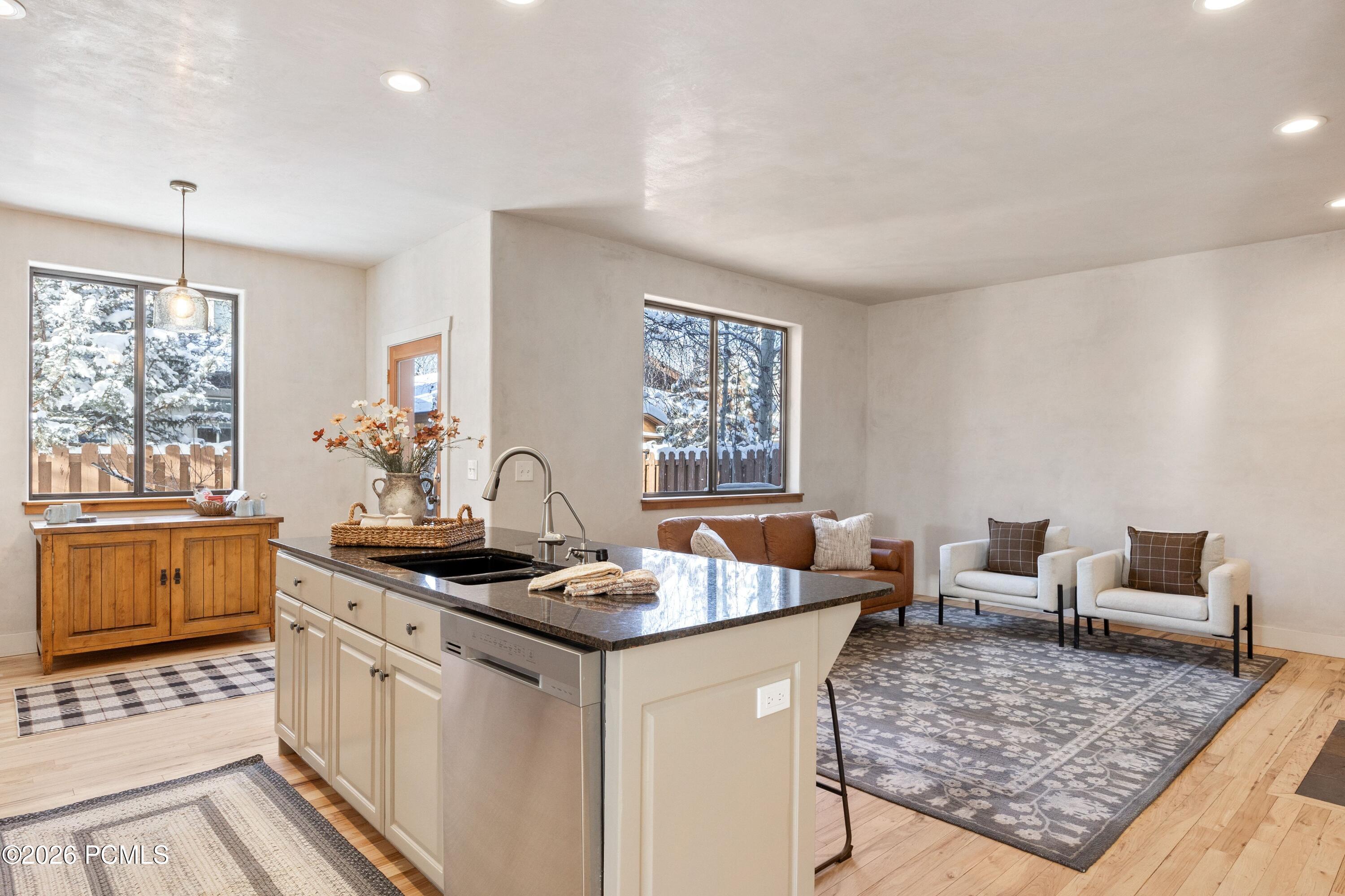 1023 Station Loop Road