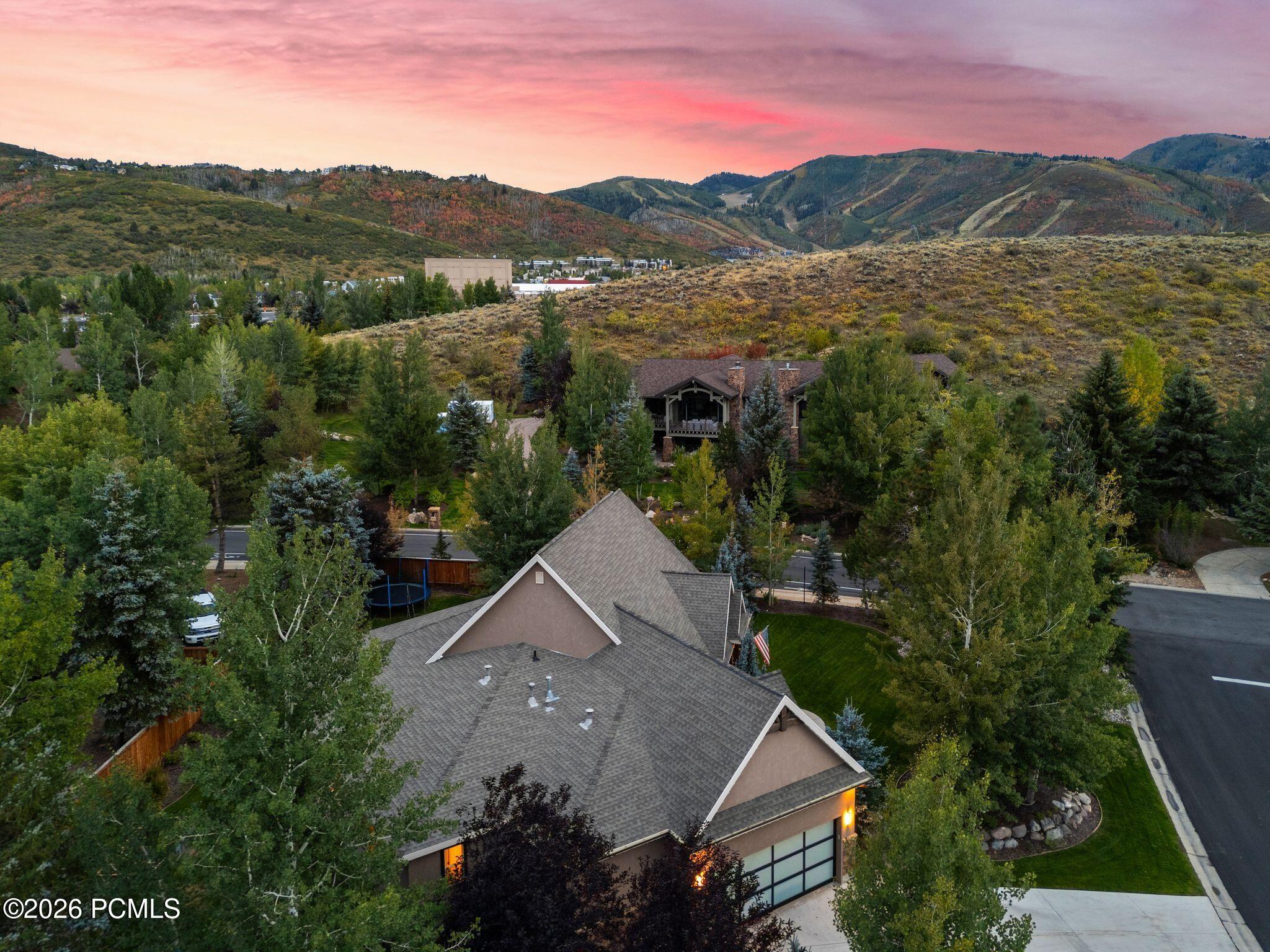 1911 Evening Star Drive