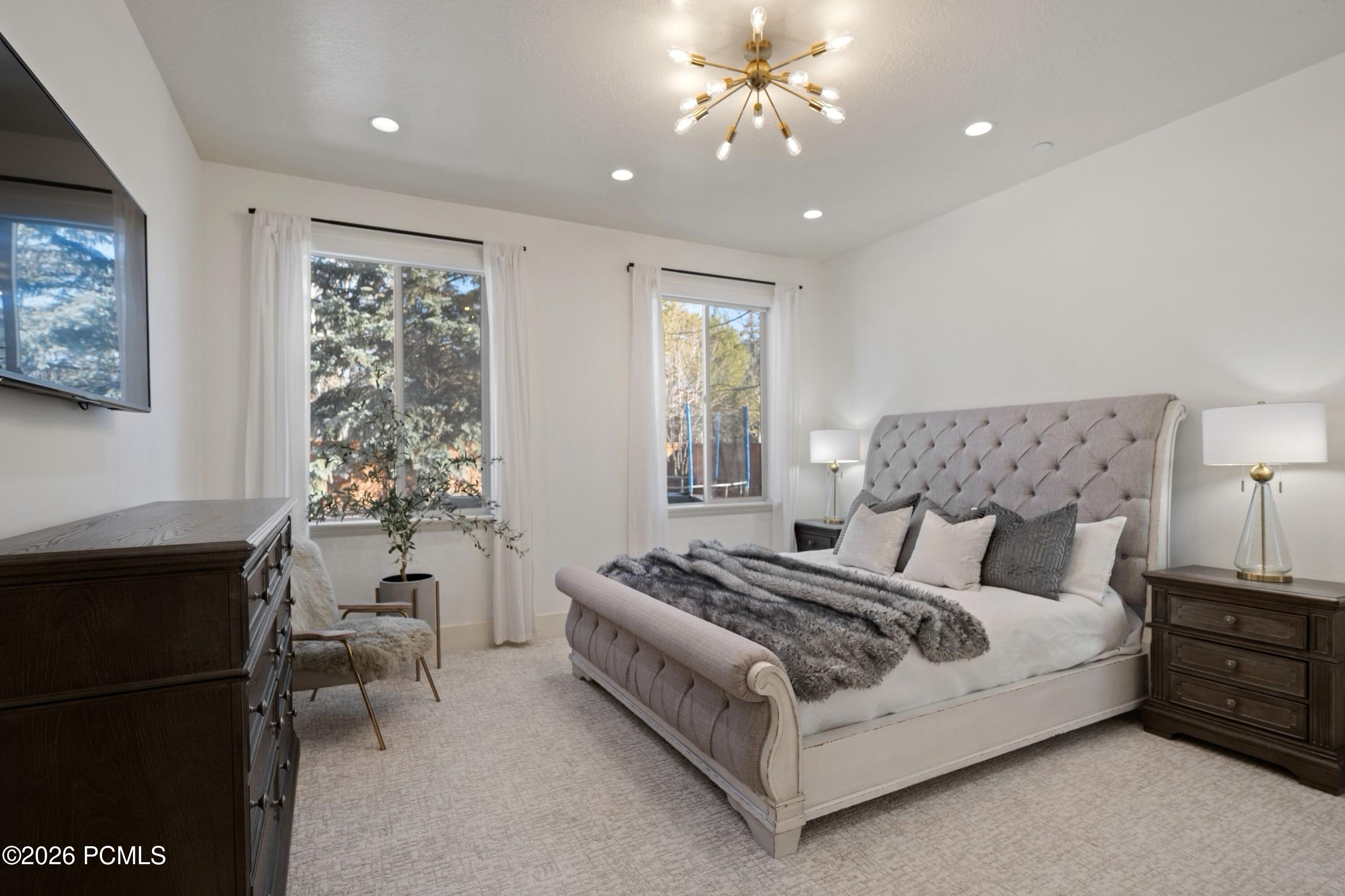 1911 Evening Star Drive