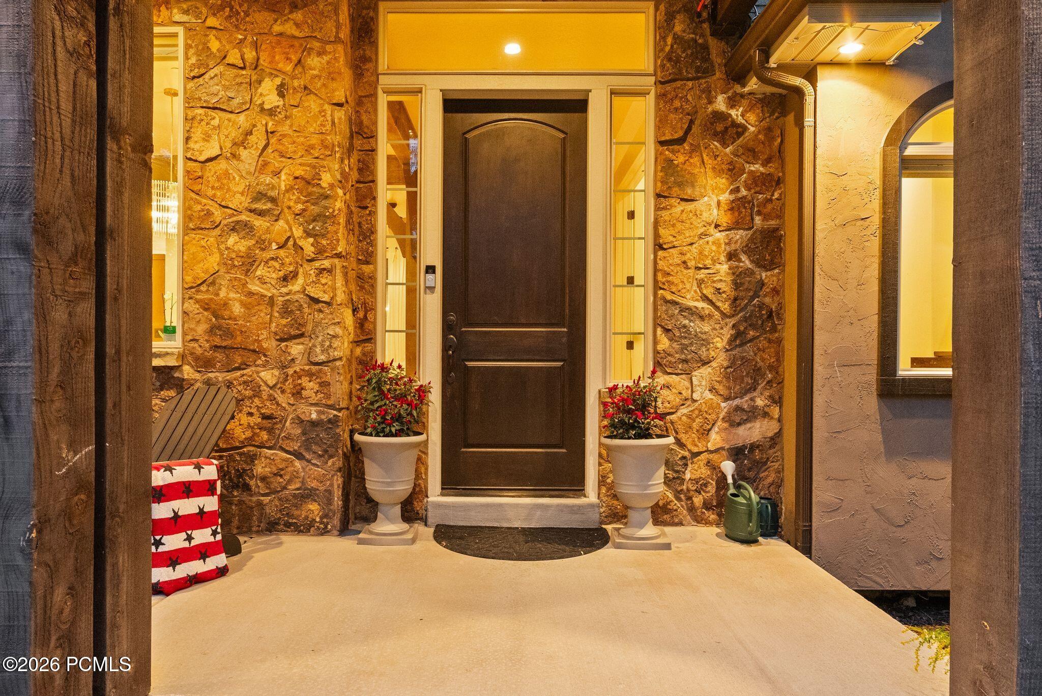 1911 Evening Star Drive