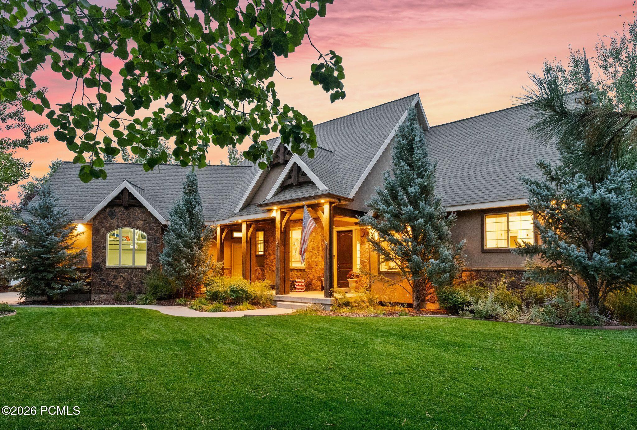 1911 Evening Star Drive