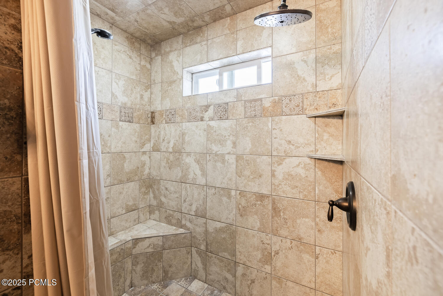 291 S Democrat Alley