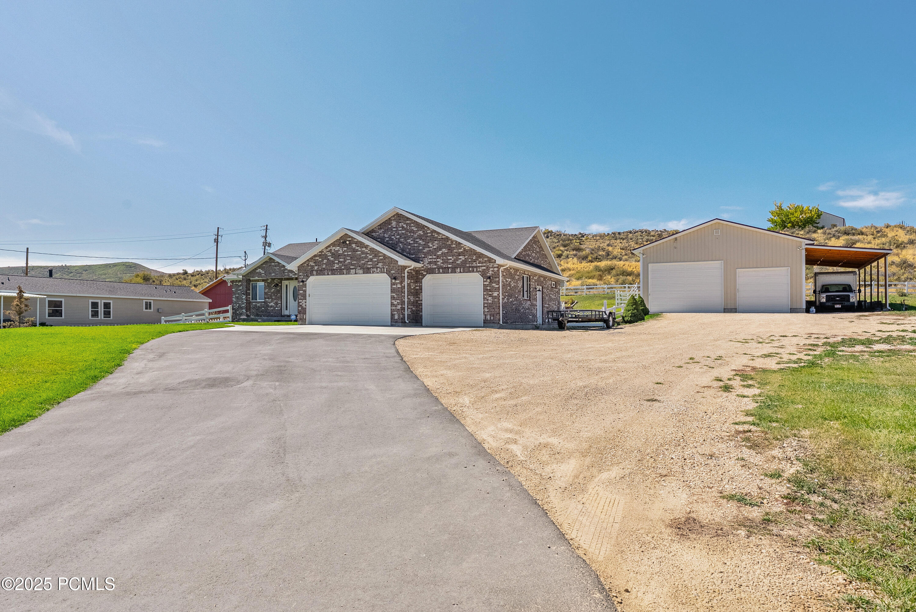 291 S Democrat Alley