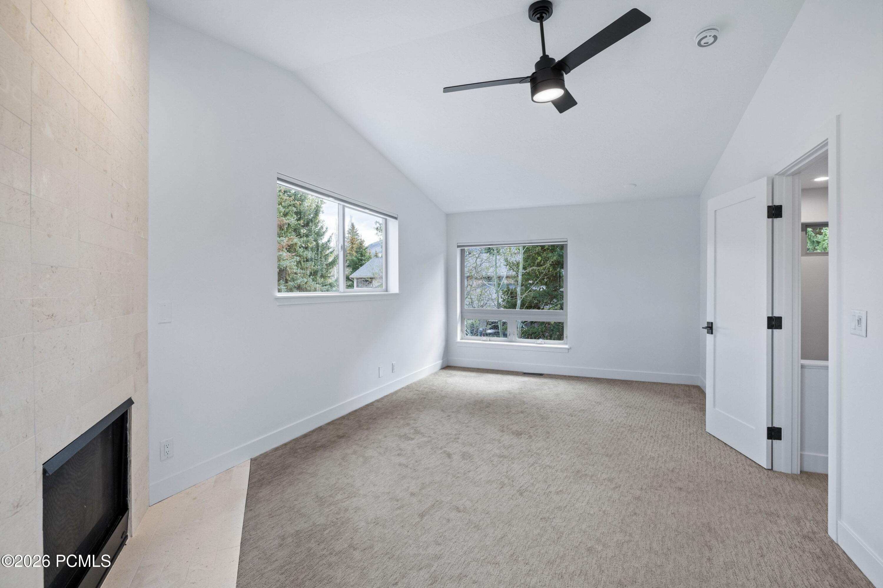 4824 N Meadow Loop Road Apt 7