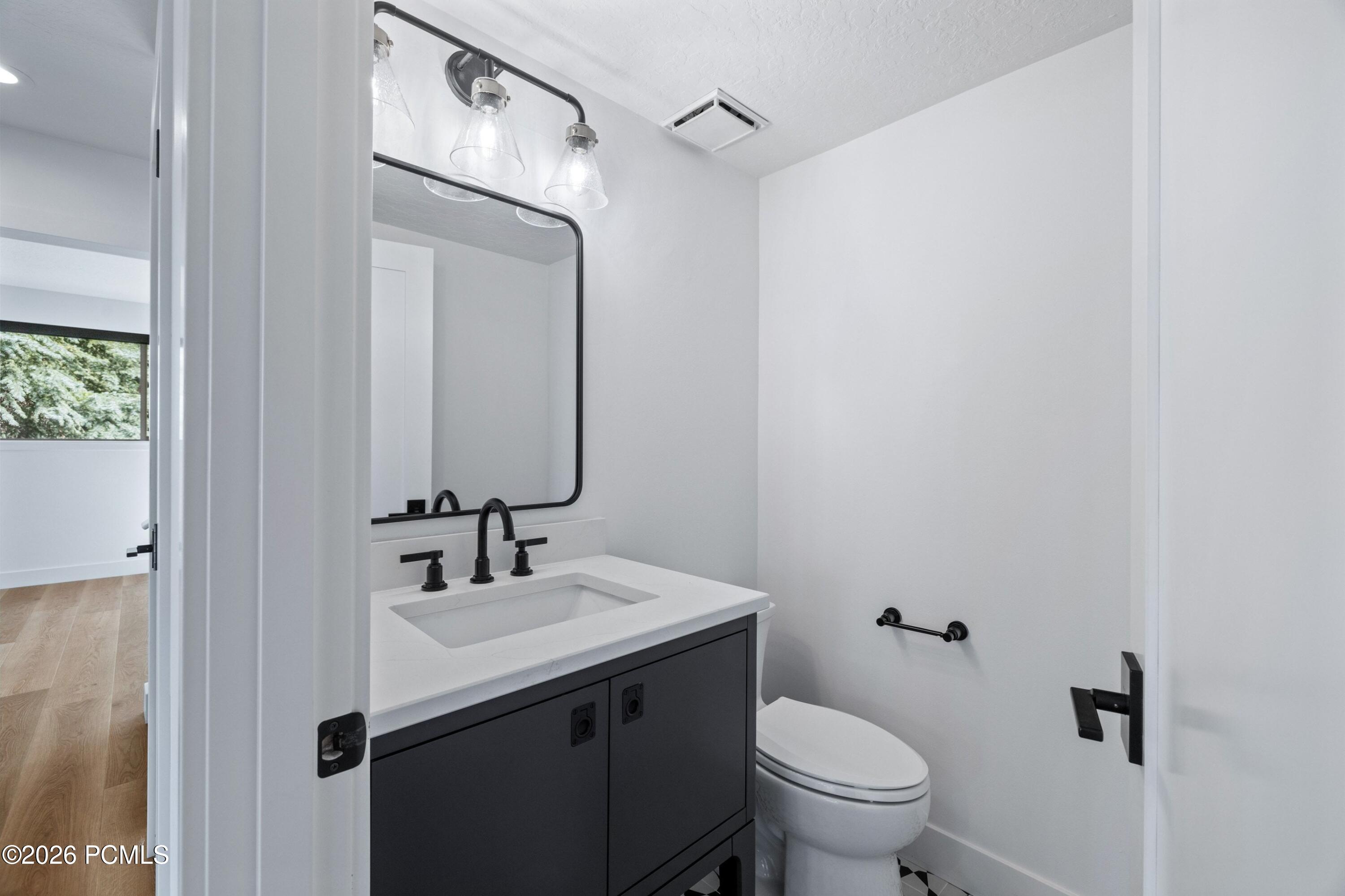 4824 N Meadow Loop Road Apt 7