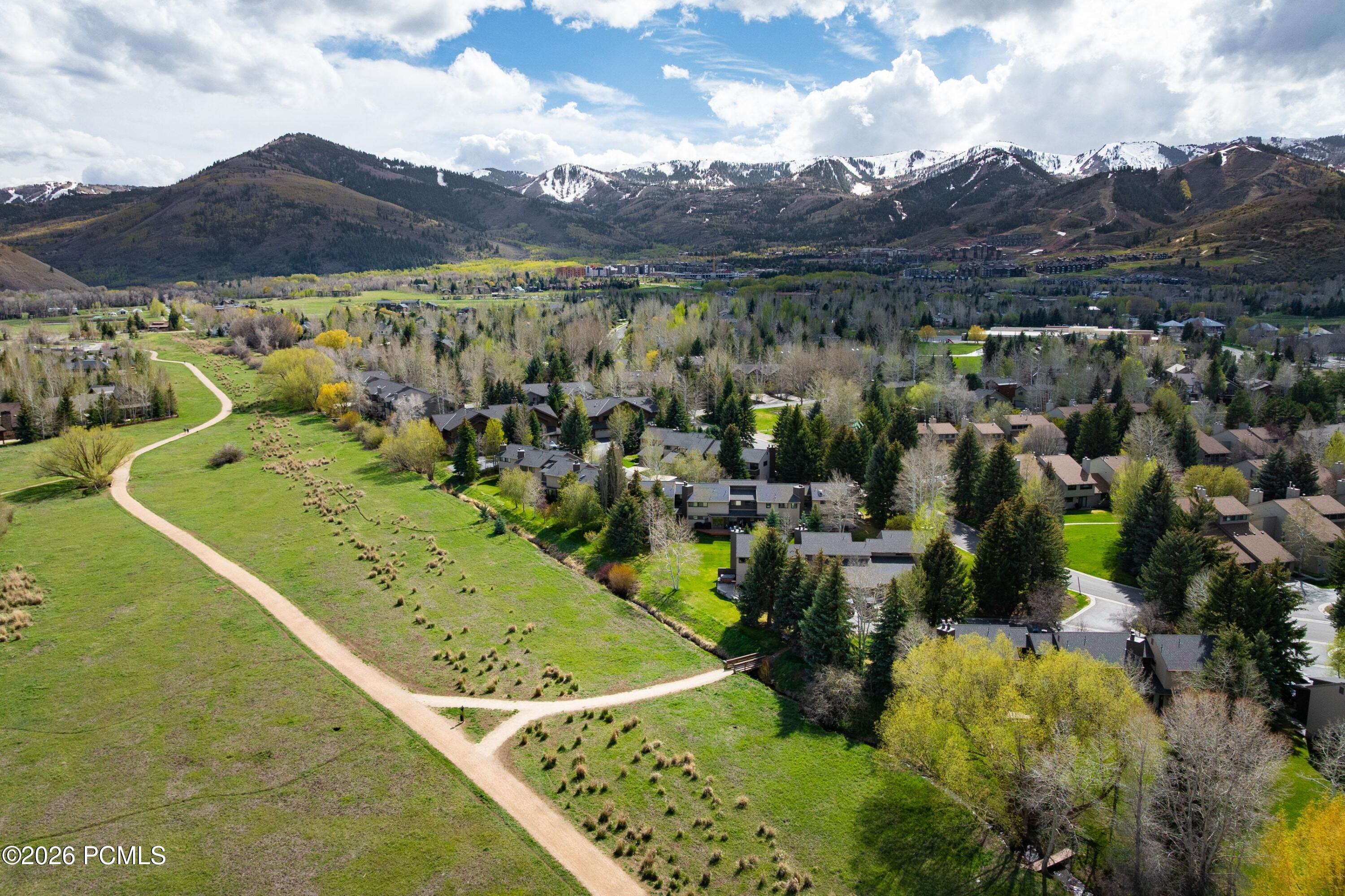 4824 N Meadow Loop Road Apt 7