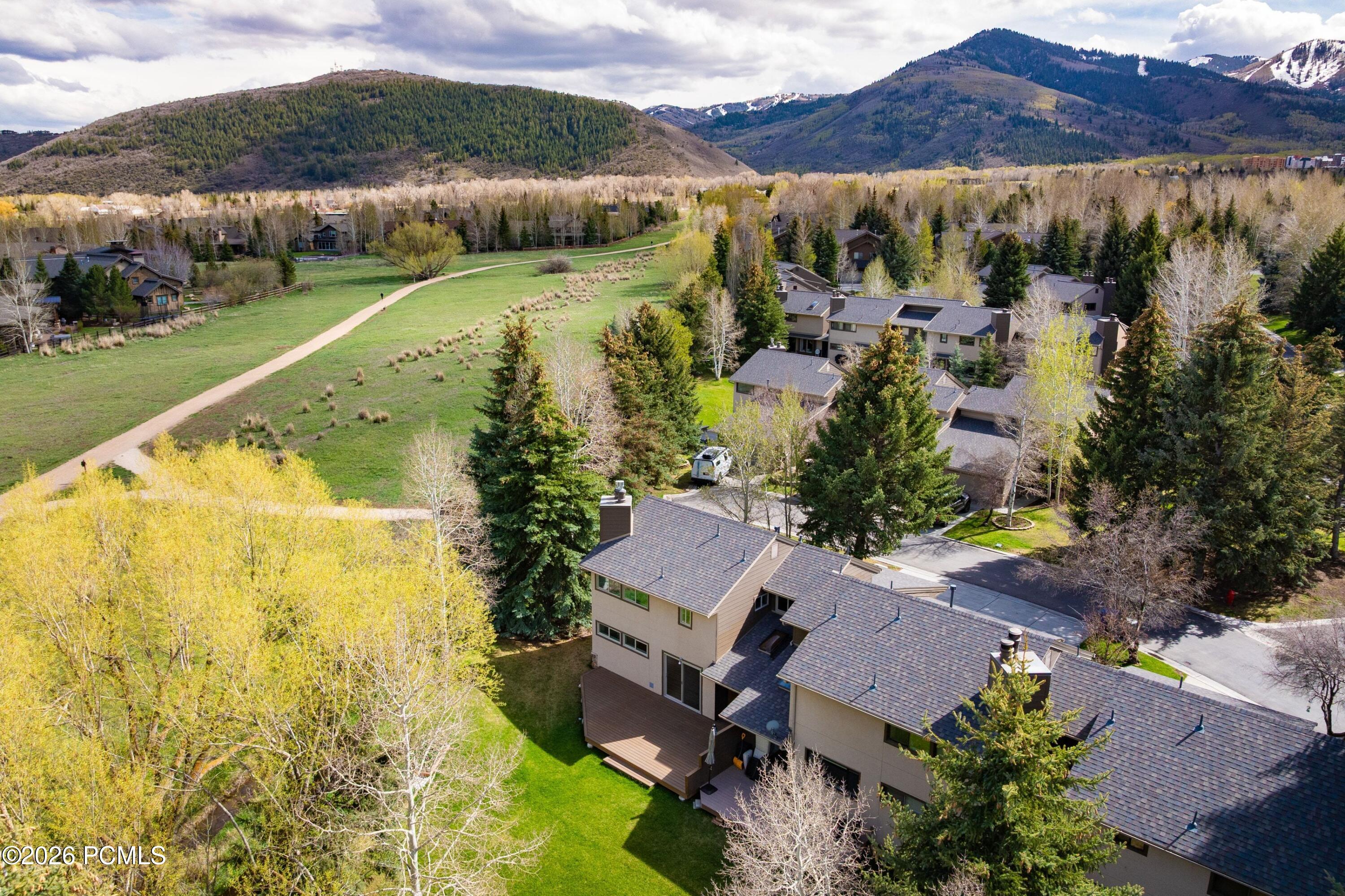 4824 N Meadow Loop Road Apt 7