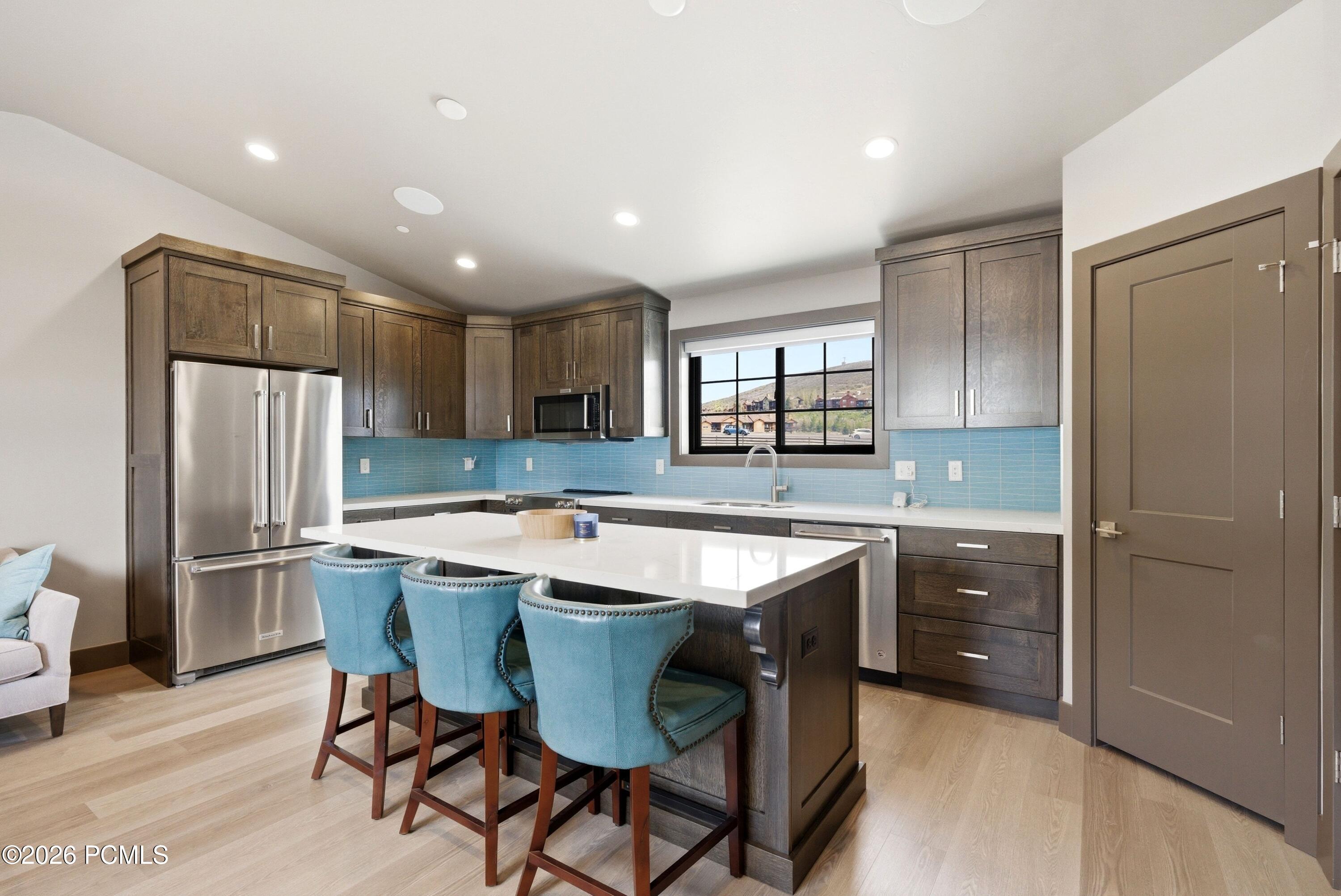 1200 W Lori Lane C13