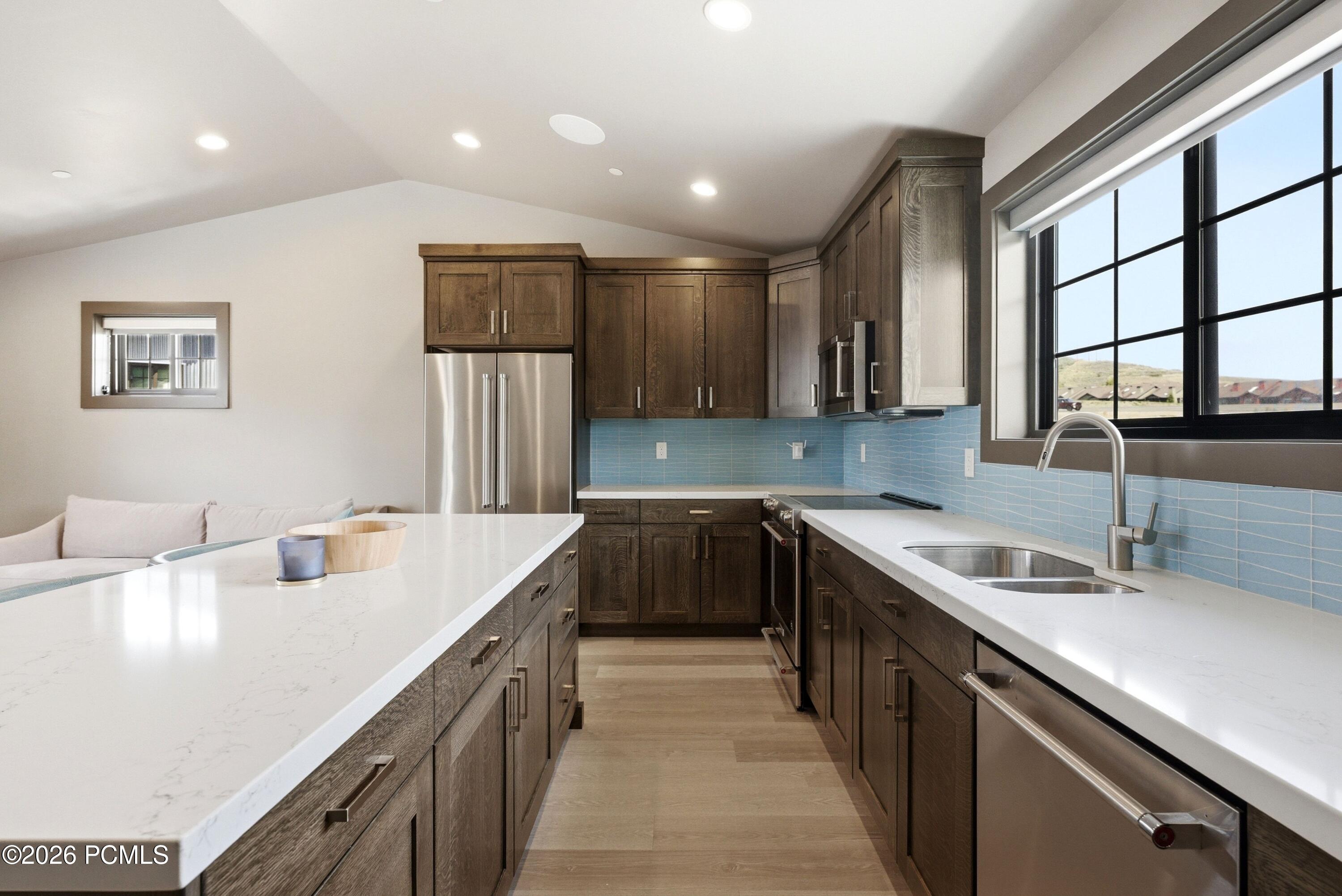 1200 W Lori Lane C13