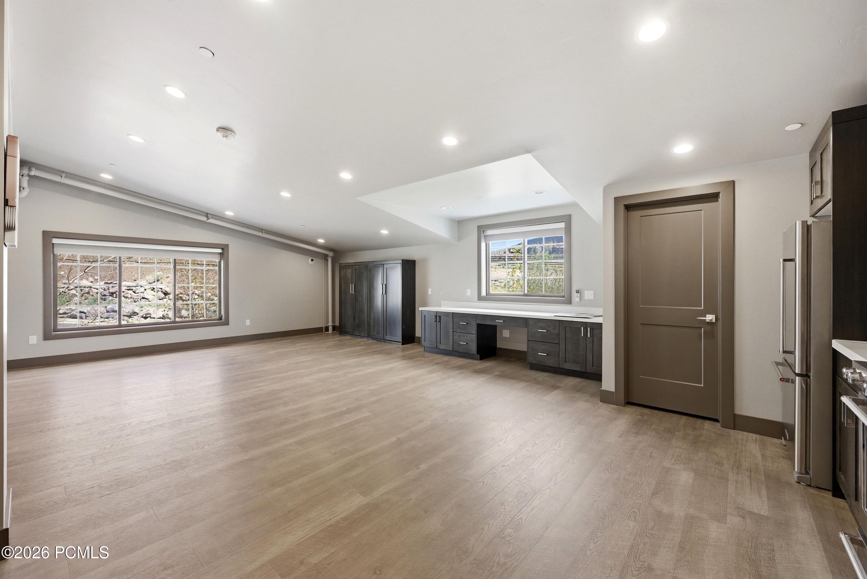 1200 W Lori Lane C13