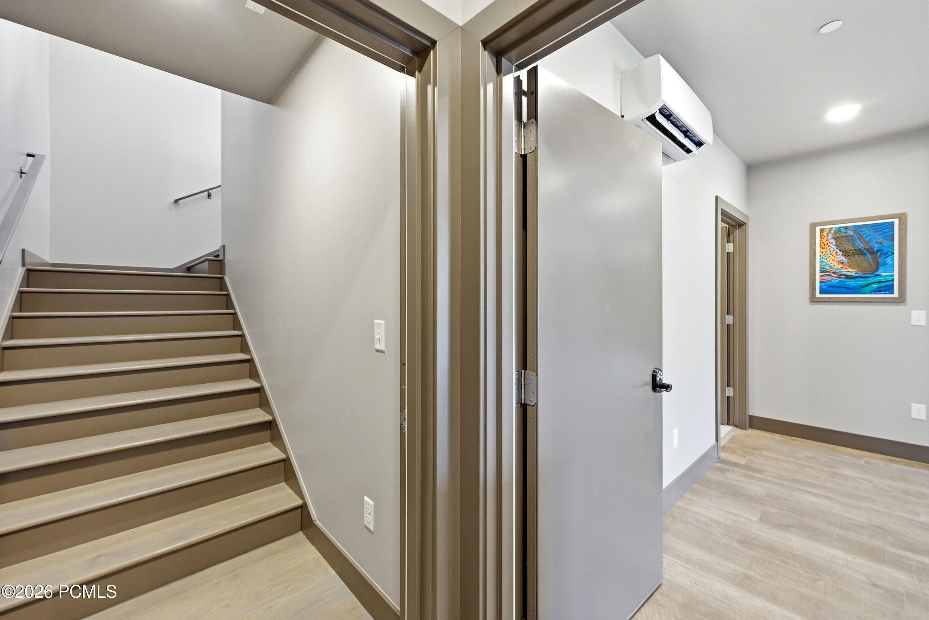 1200 W Lori Lane C13