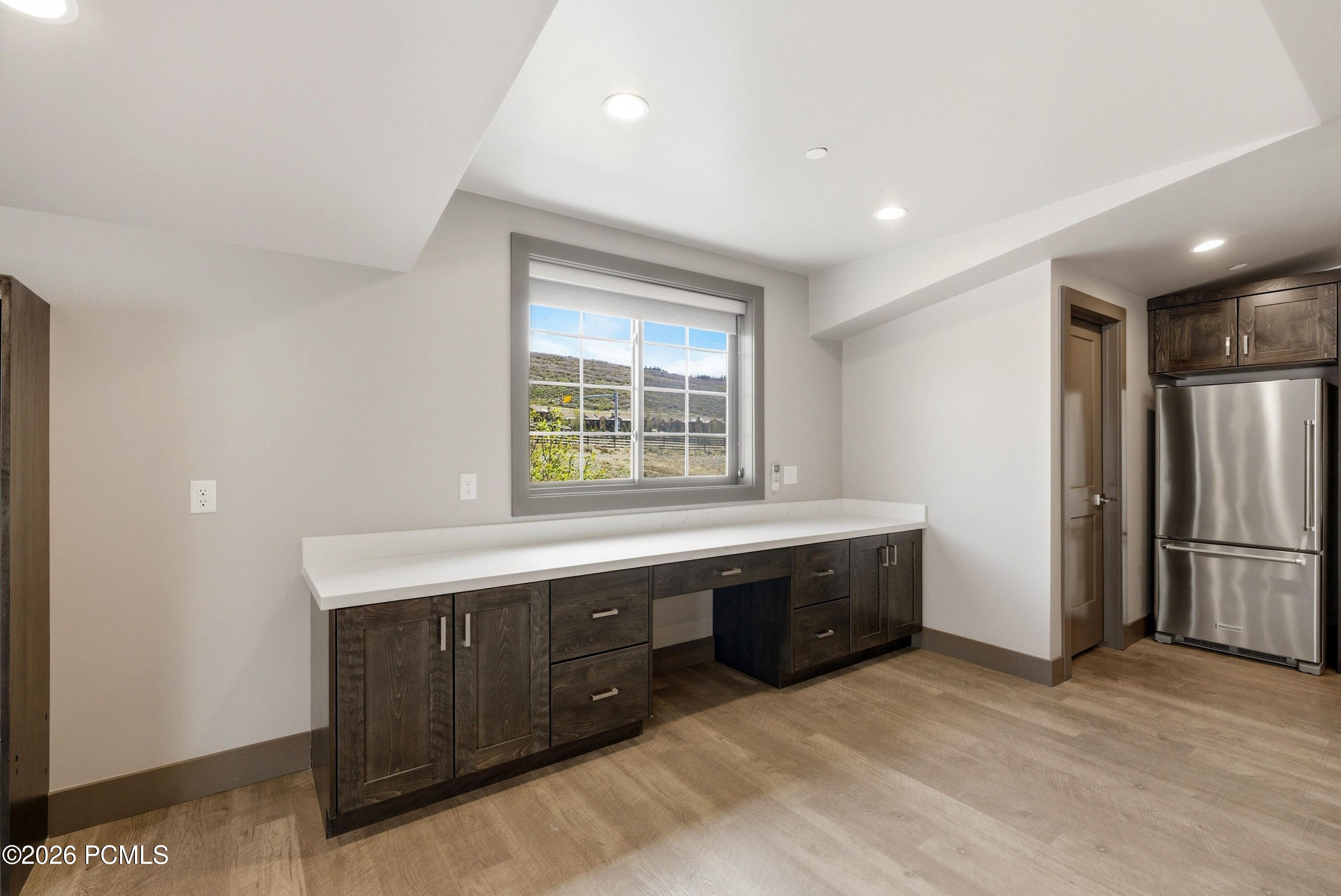 1200 W Lori Lane C13