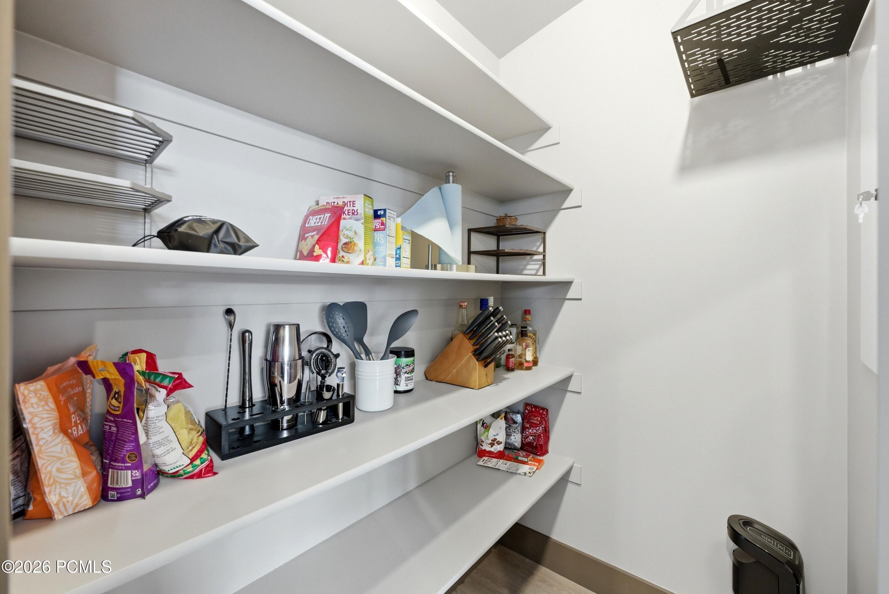 1200 W Lori Lane C13