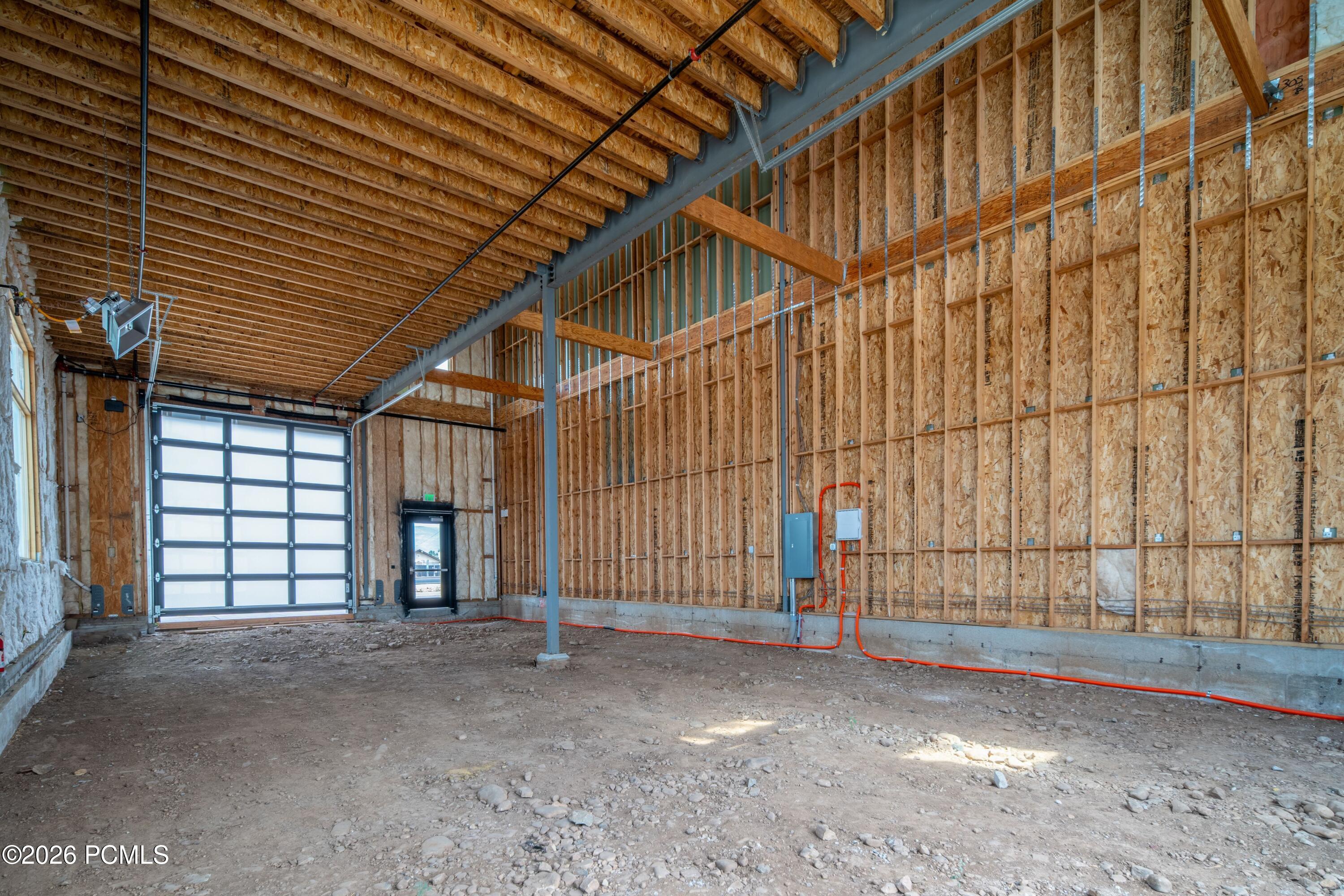 1922 S Highway 40 41