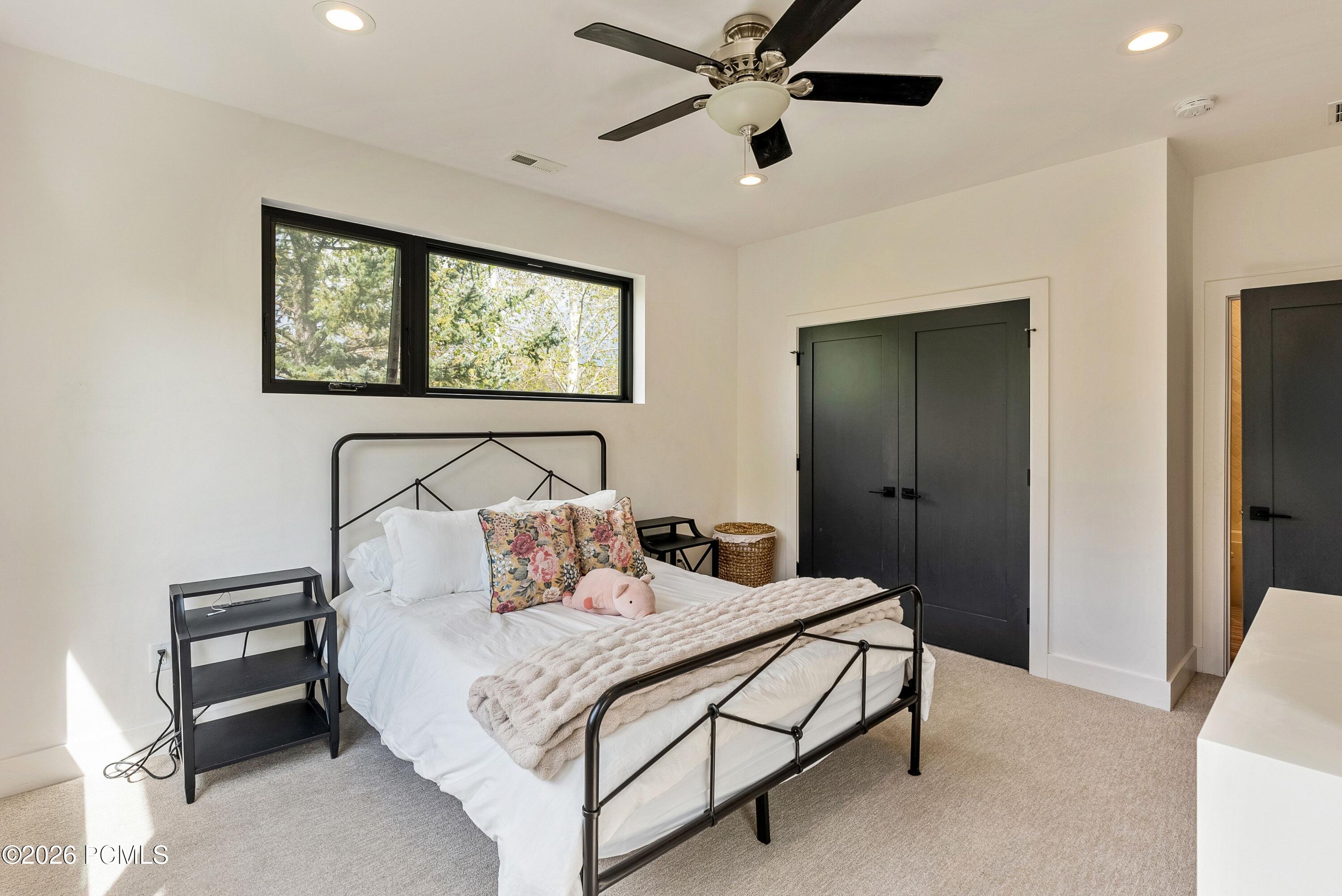 1702 Creek Side Lane