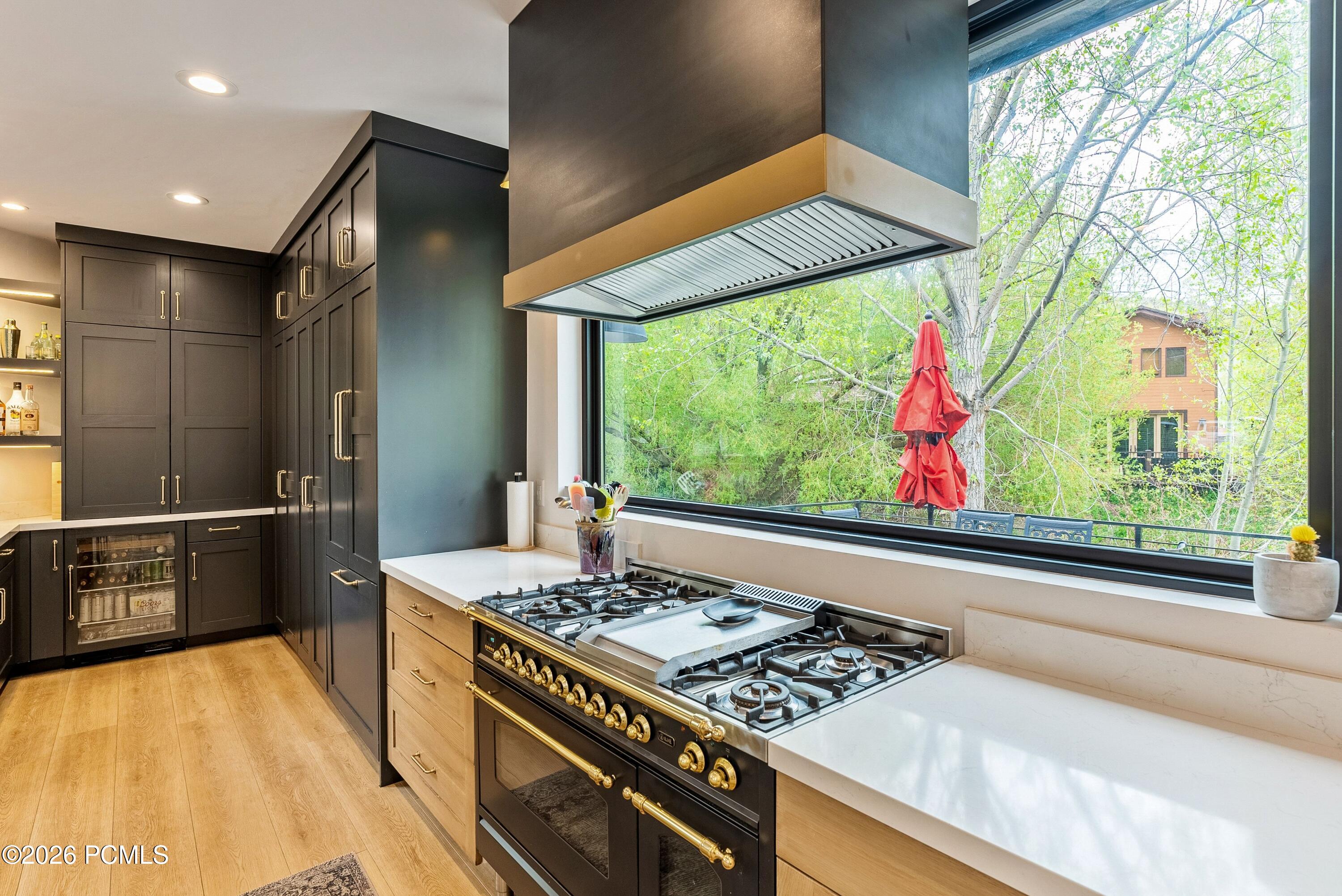 1702 Creek Side Lane