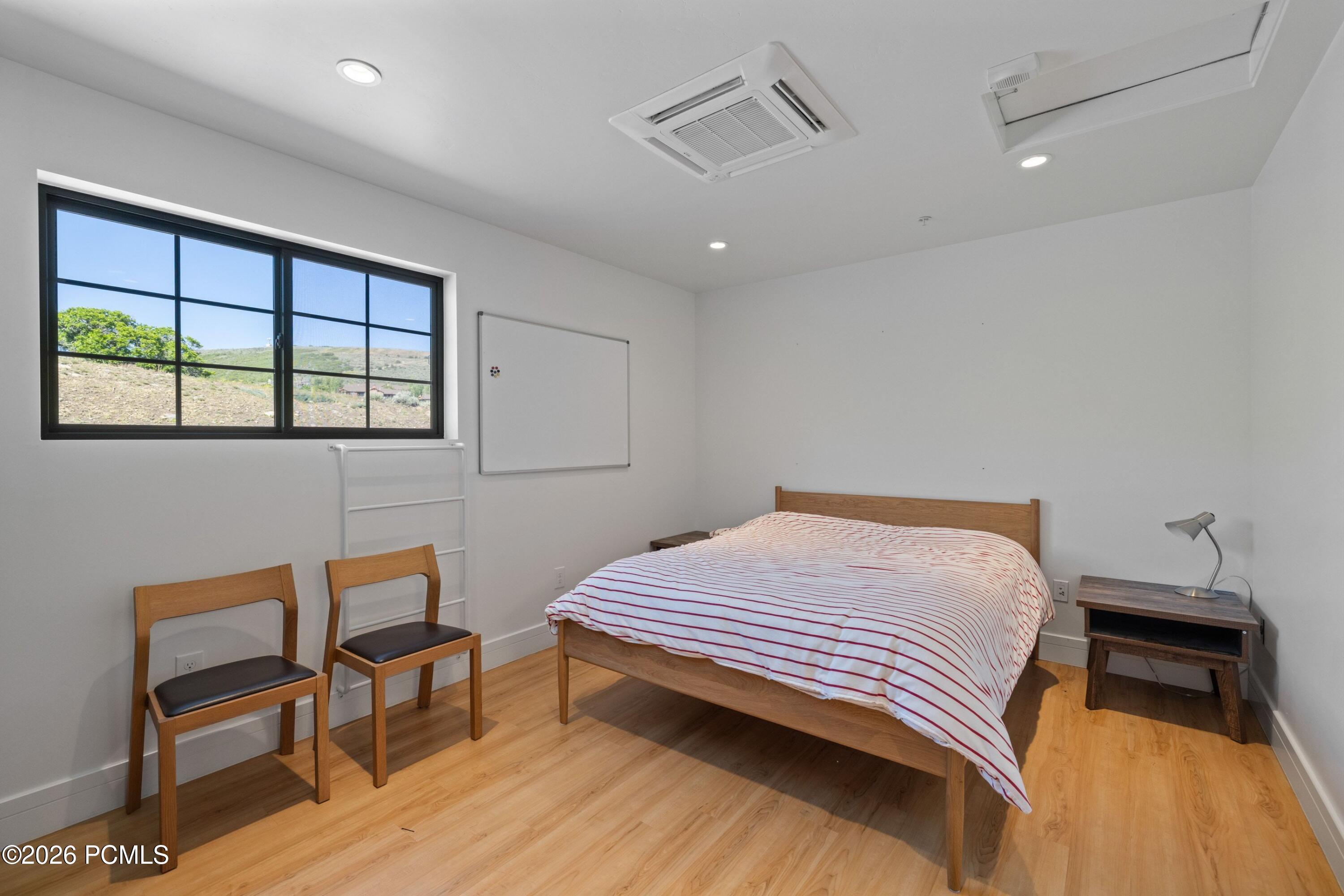 1200 W Lori Lane B7