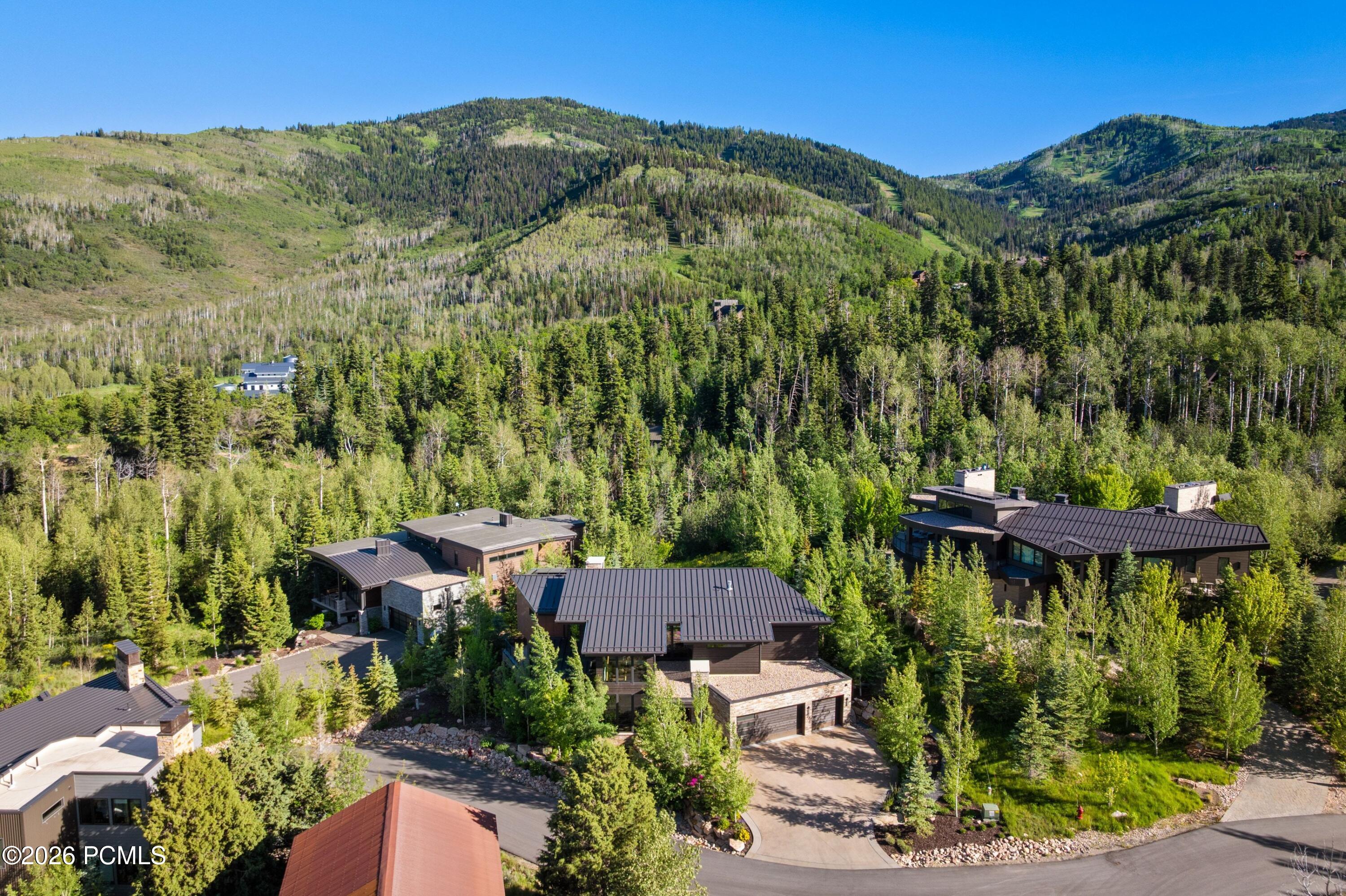 2237 Creek Crossing Loop