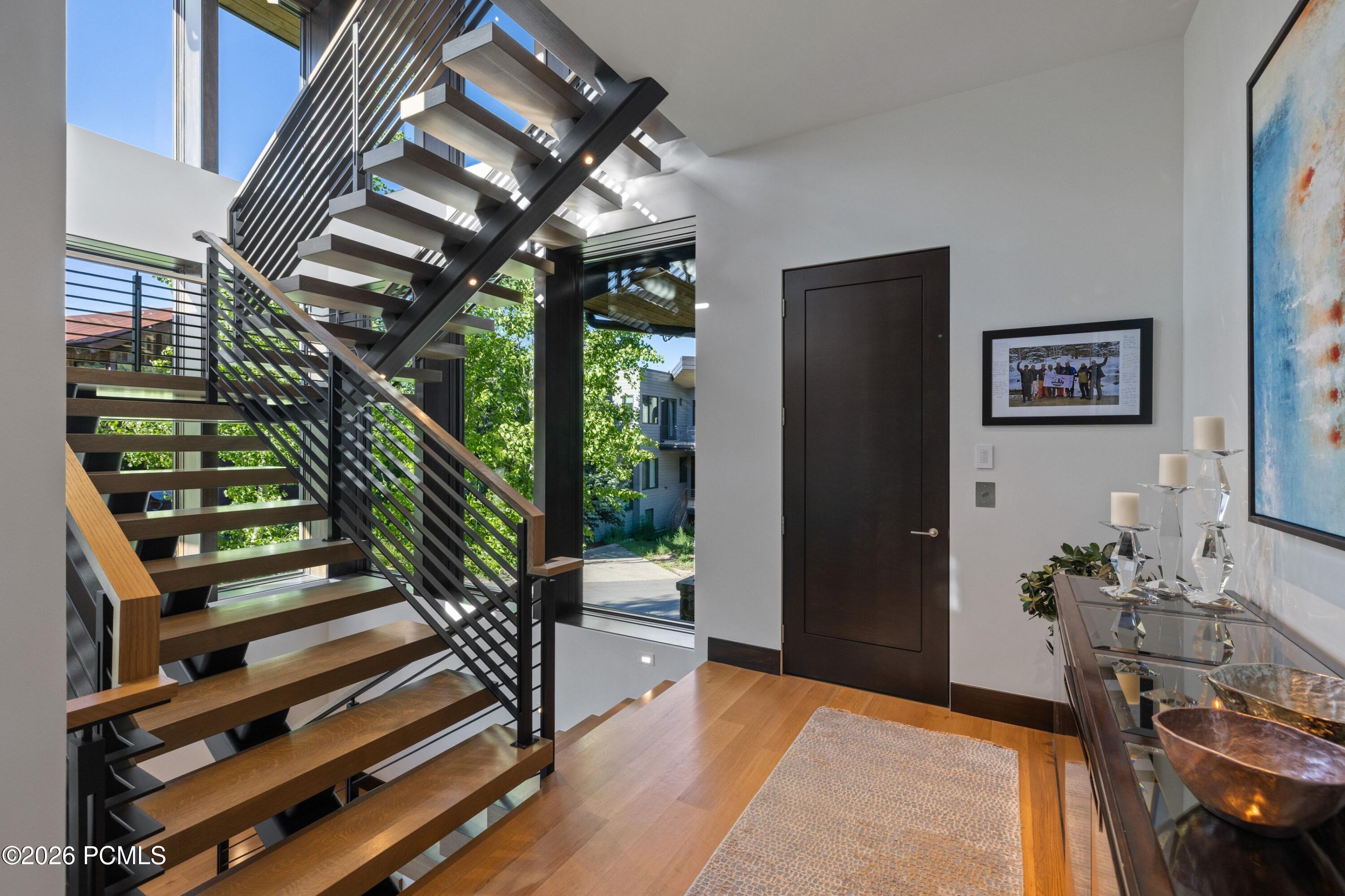 2237 Creek Crossing Loop