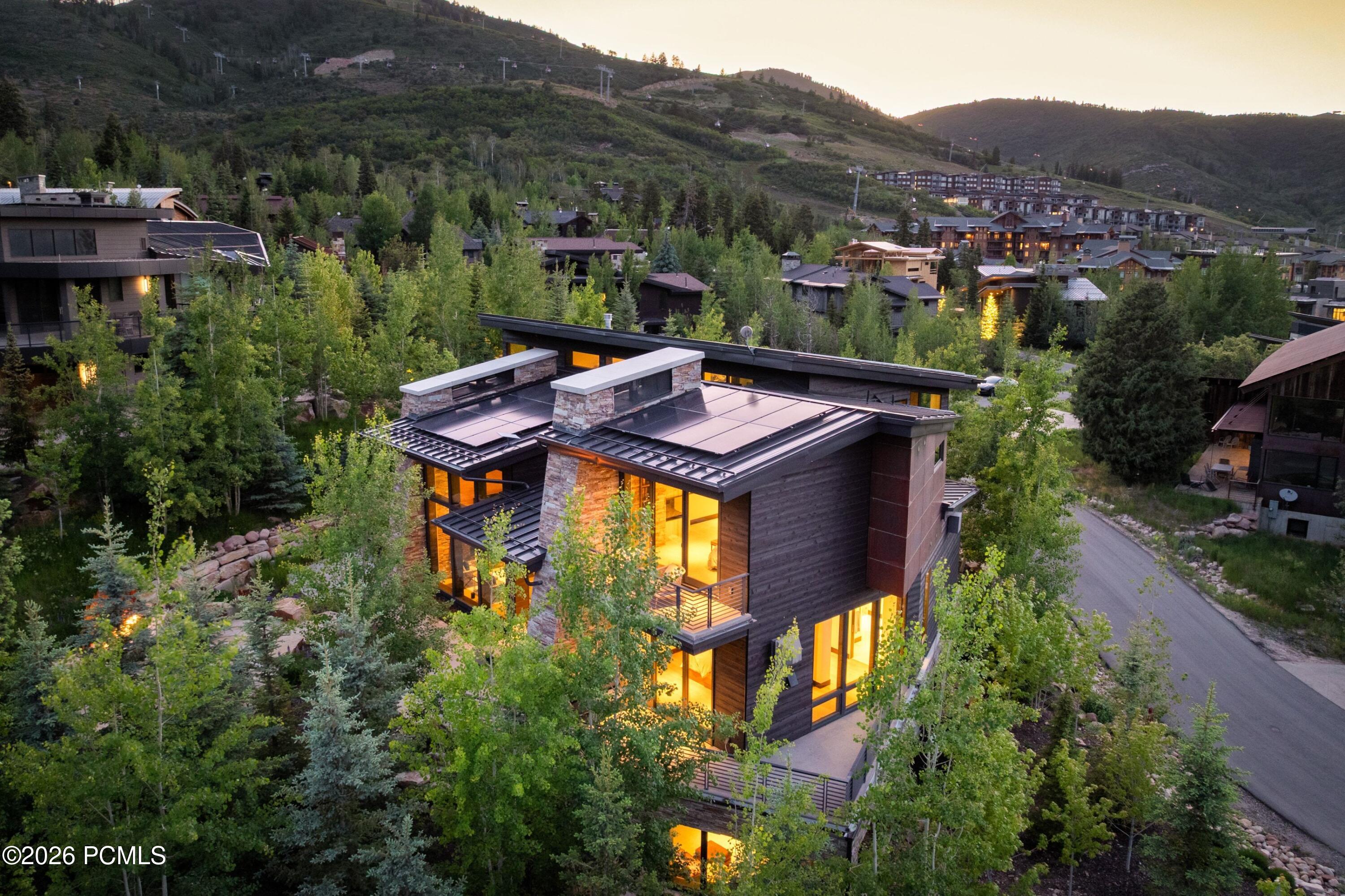 2237 Creek Crossing Loop