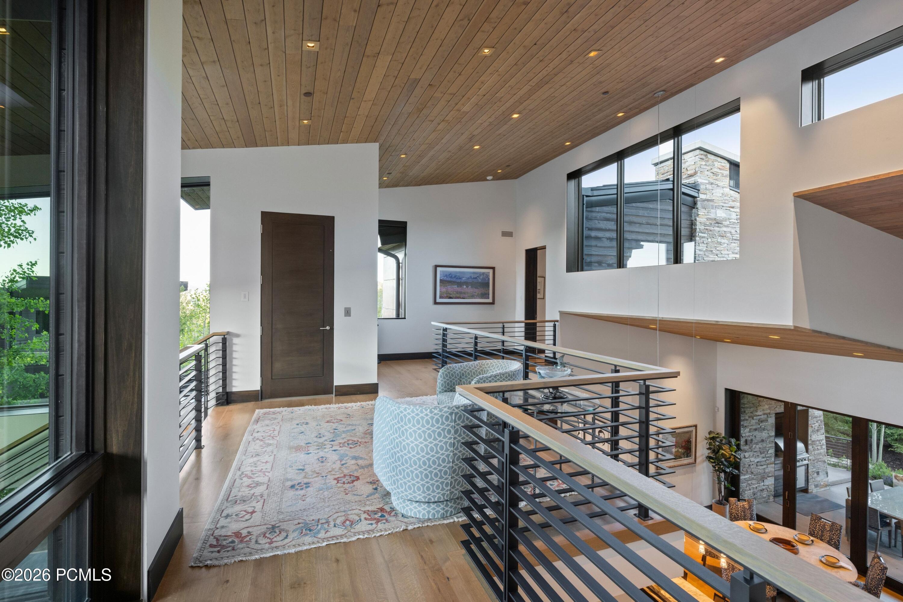 2237 Creek Crossing Loop