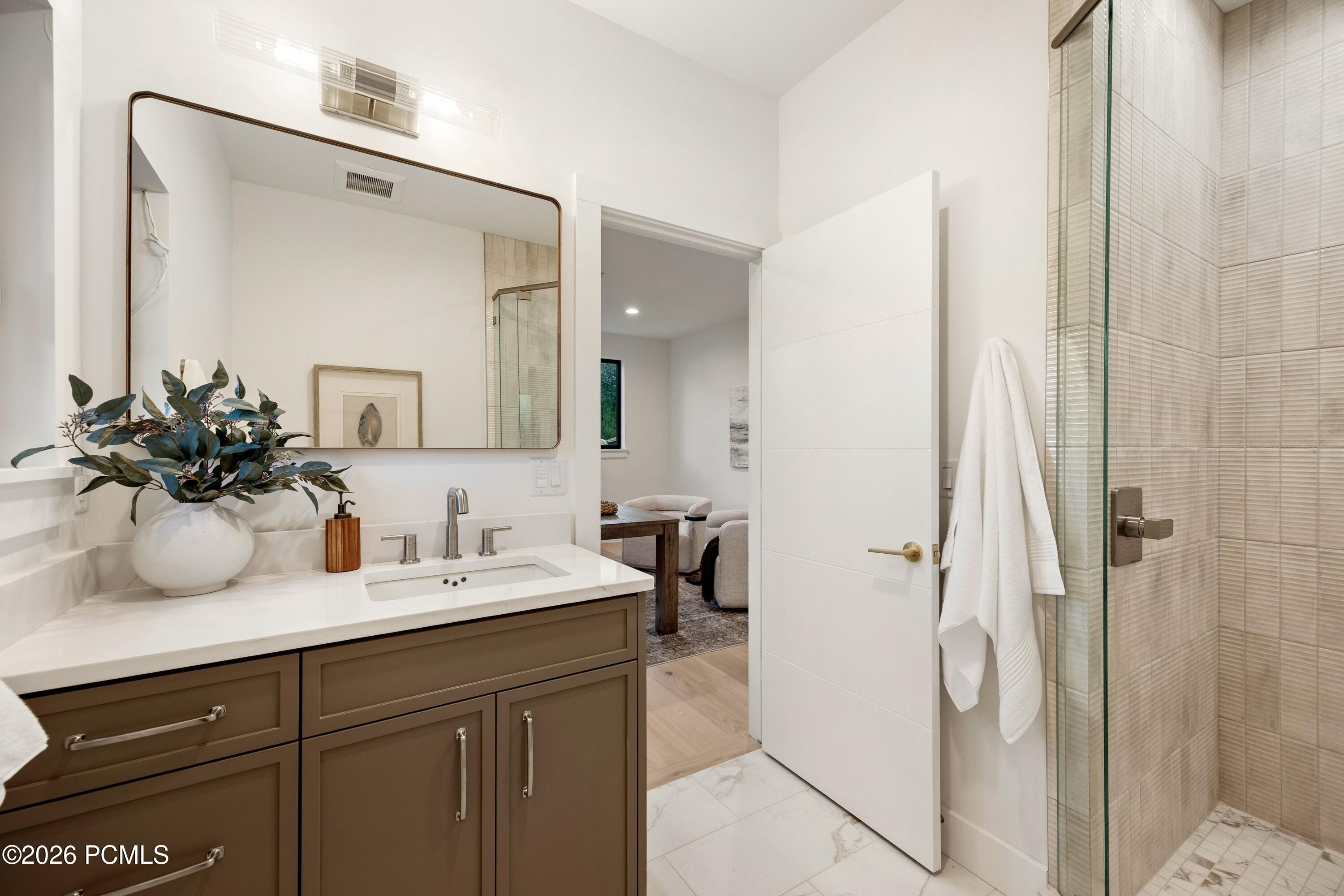 2542 Silver Cloud Drive