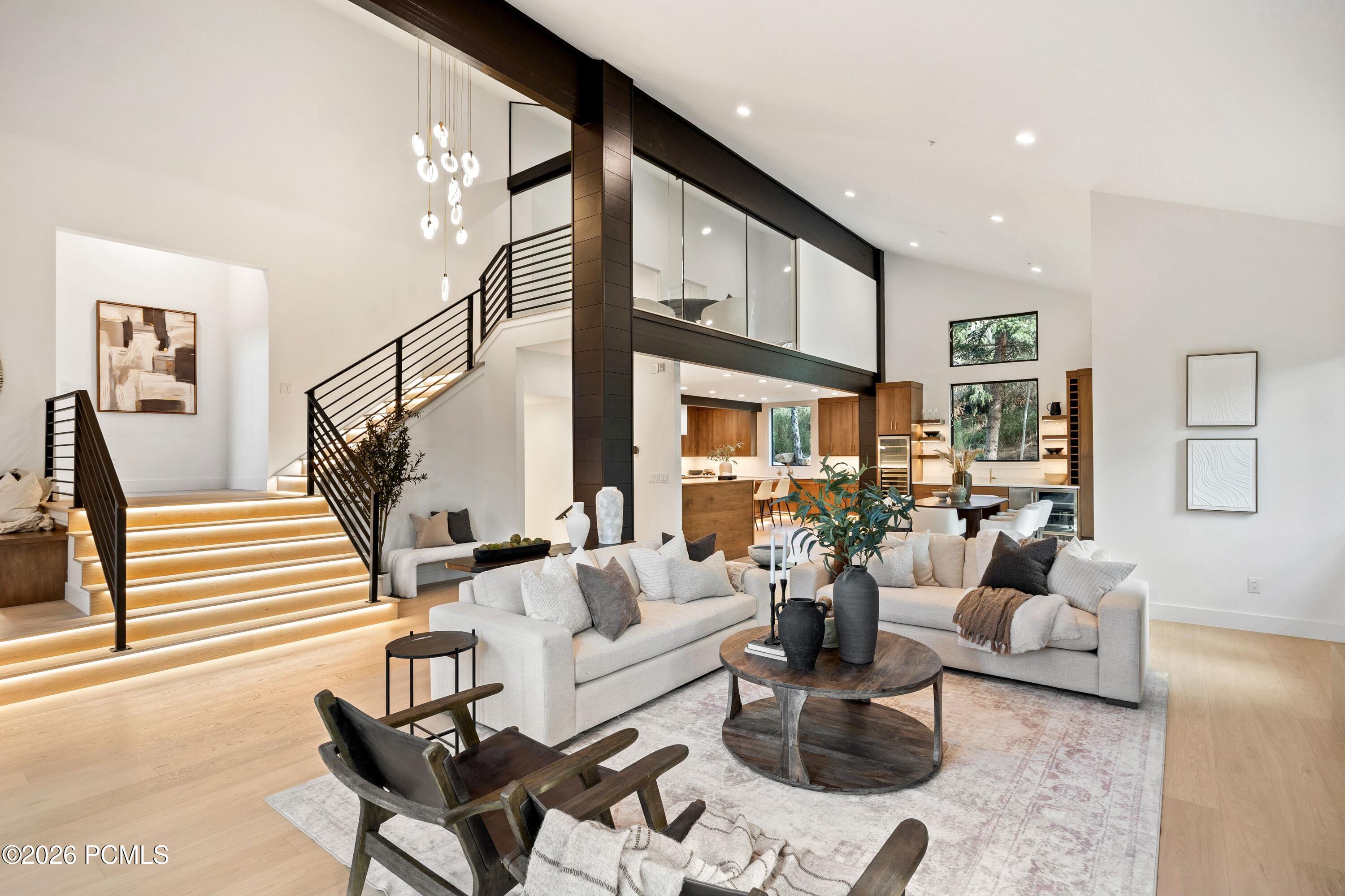 2542 Silver Cloud Drive