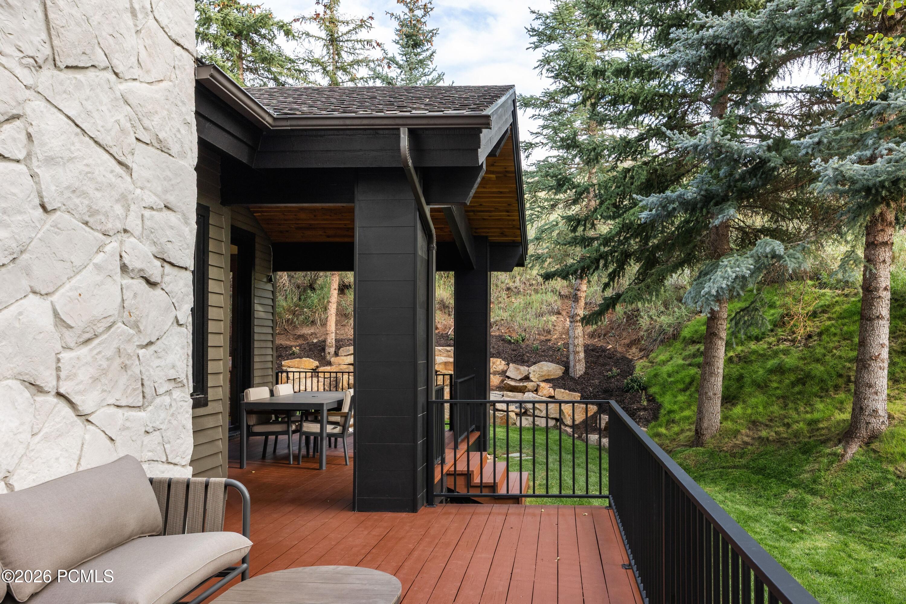 2542 Silver Cloud Drive