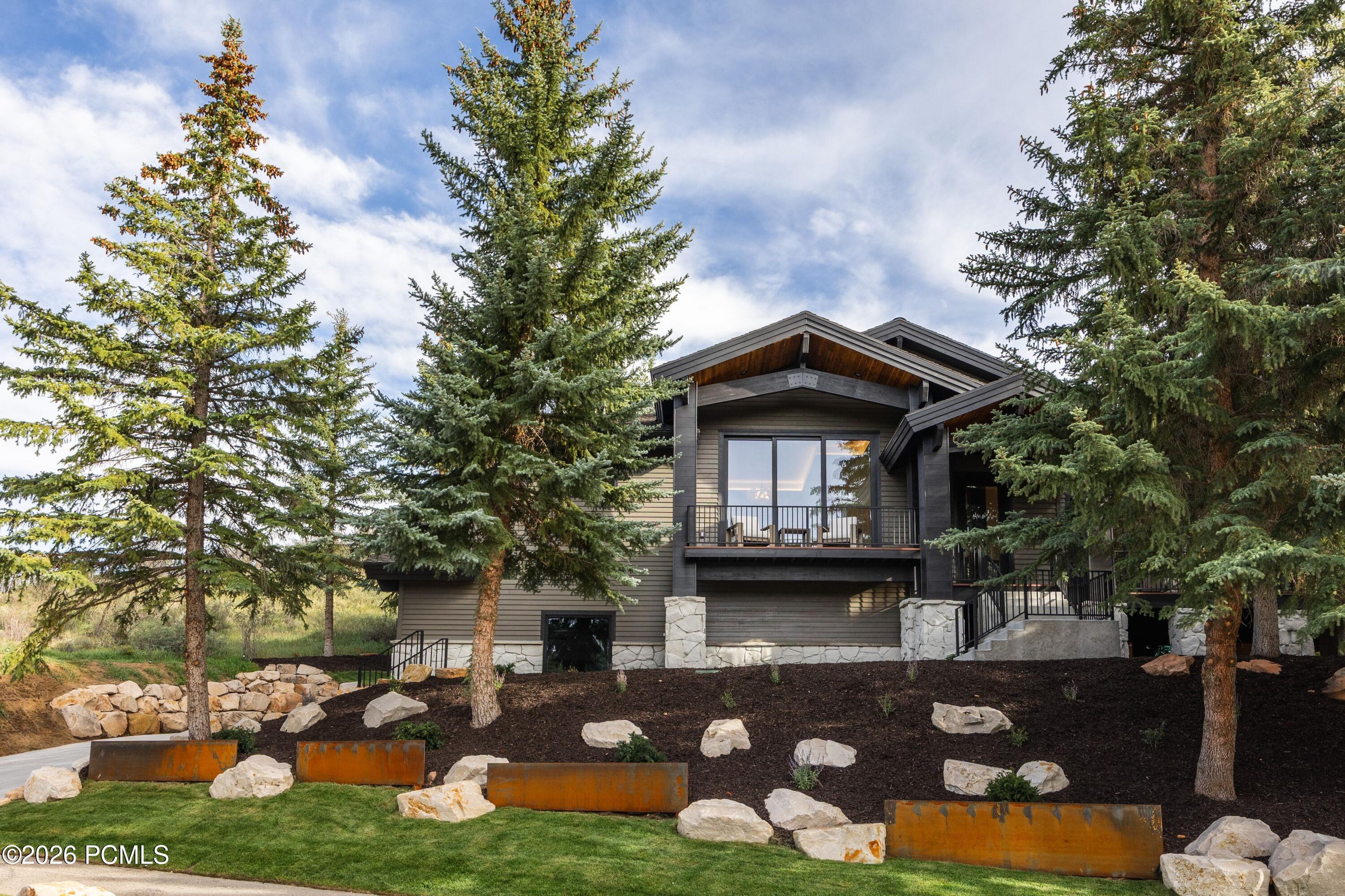 2542 Silver Cloud Drive