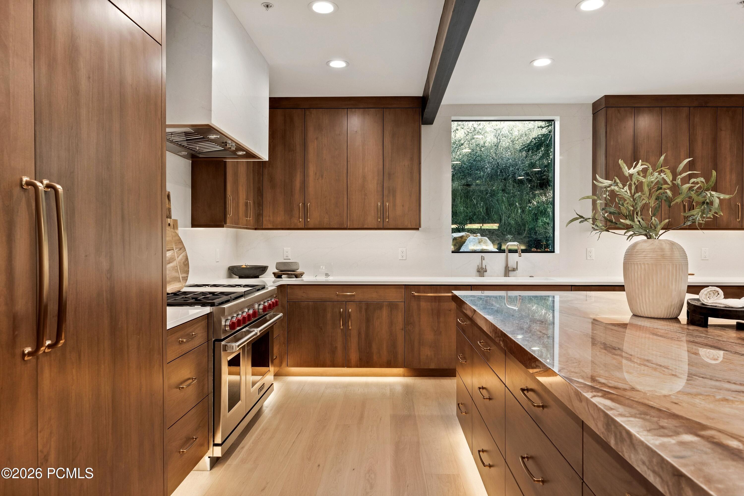 2542 Silver Cloud Drive