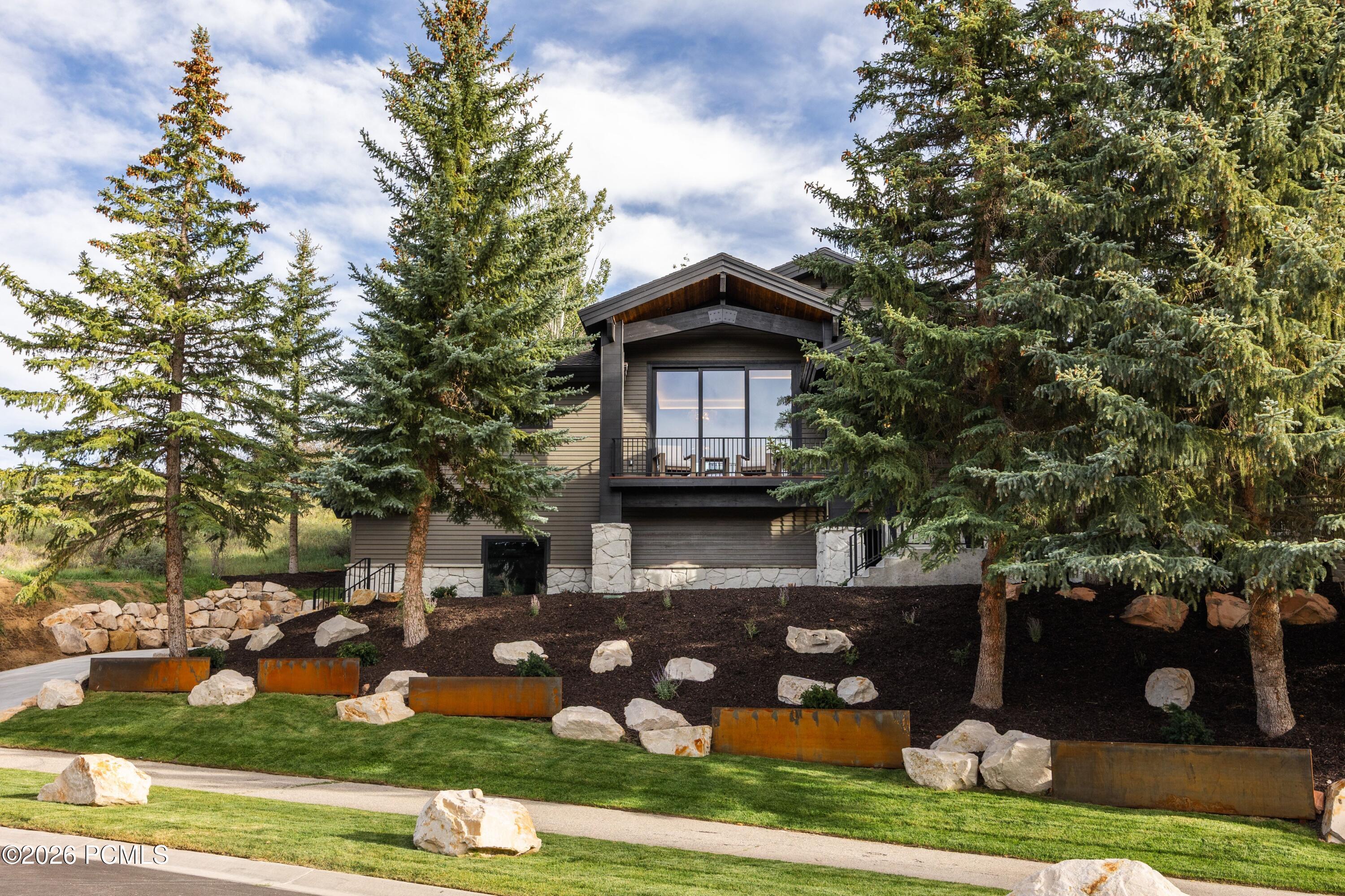 2542 Silver Cloud Drive