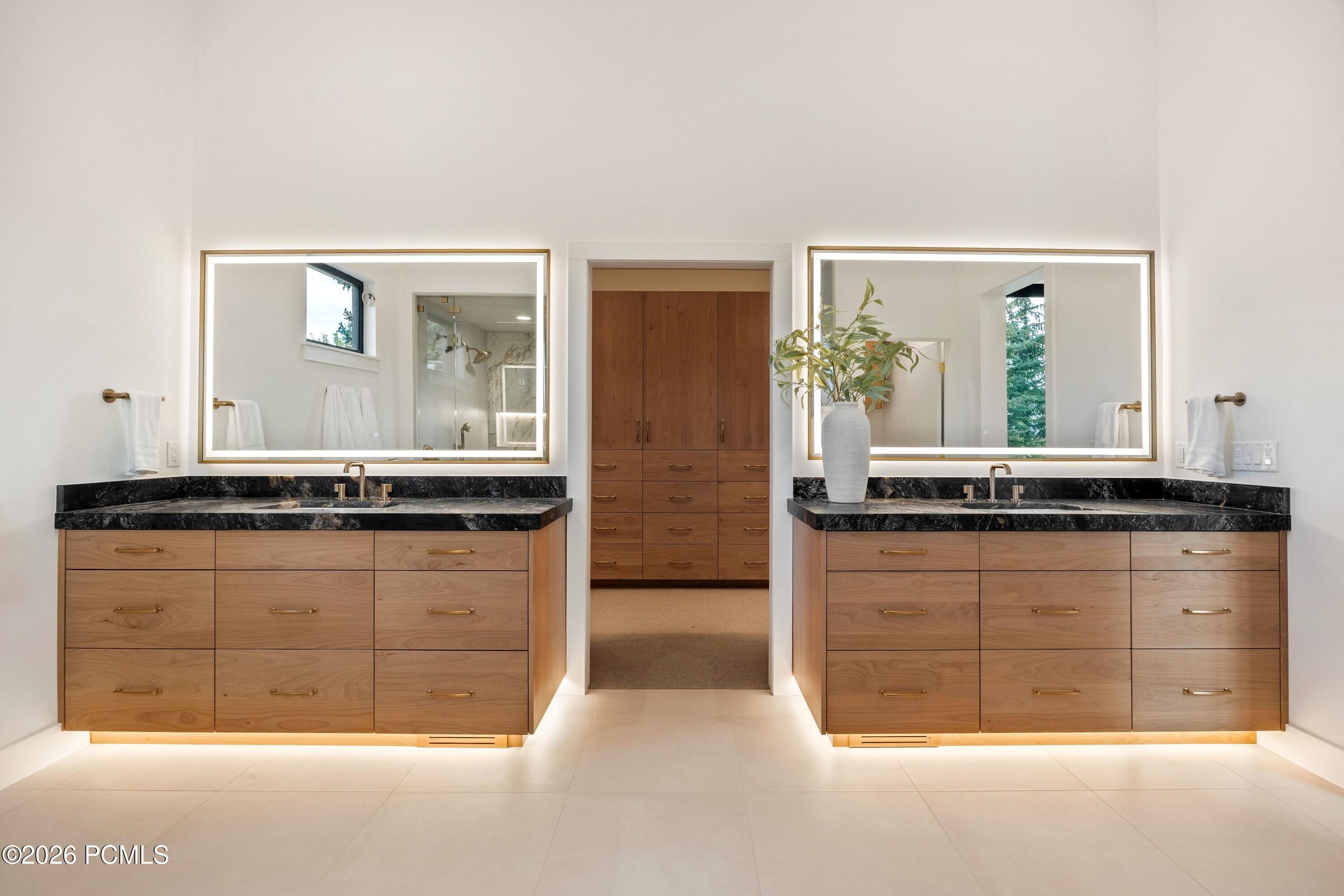 2542 Silver Cloud Drive