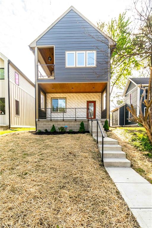 1121 N Beville Avenue