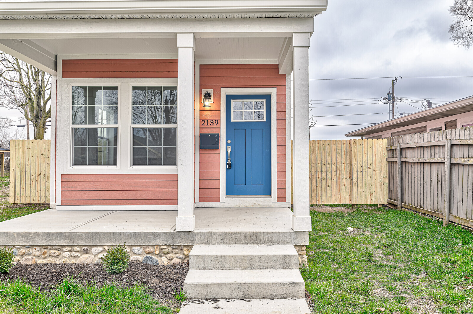 2139 Gent Avenue