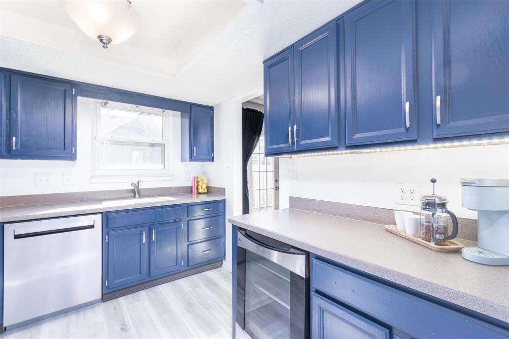 7956 Eagle Valley Pass