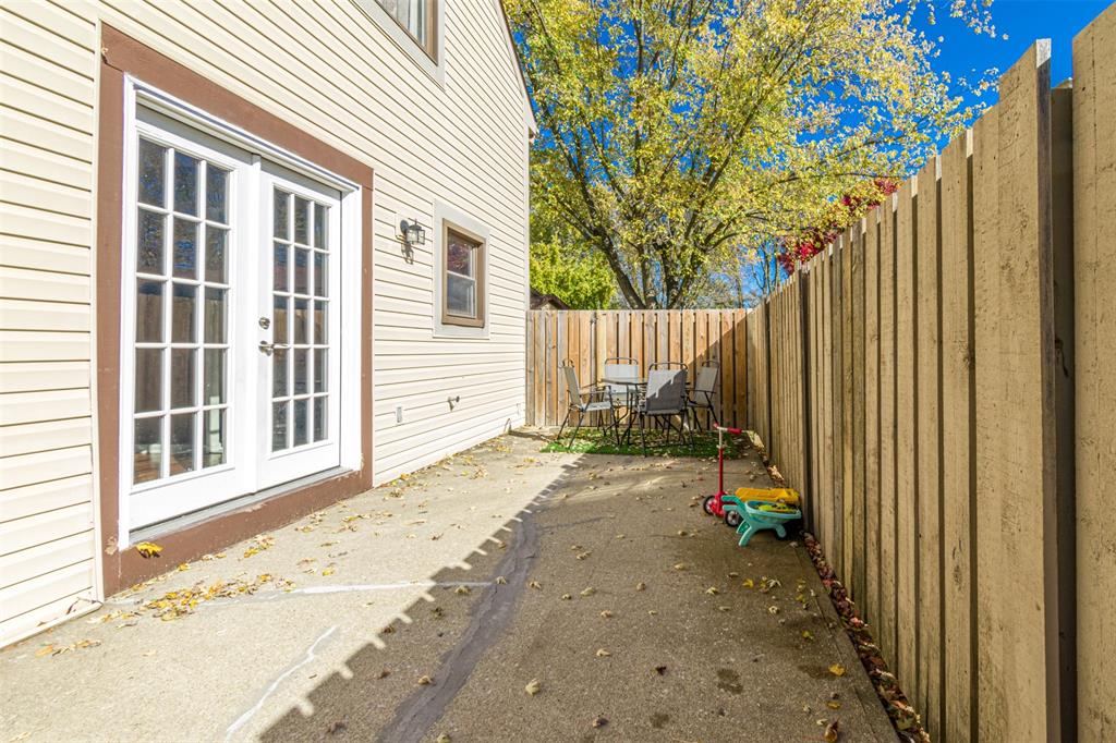 7956 Eagle Valley Pass