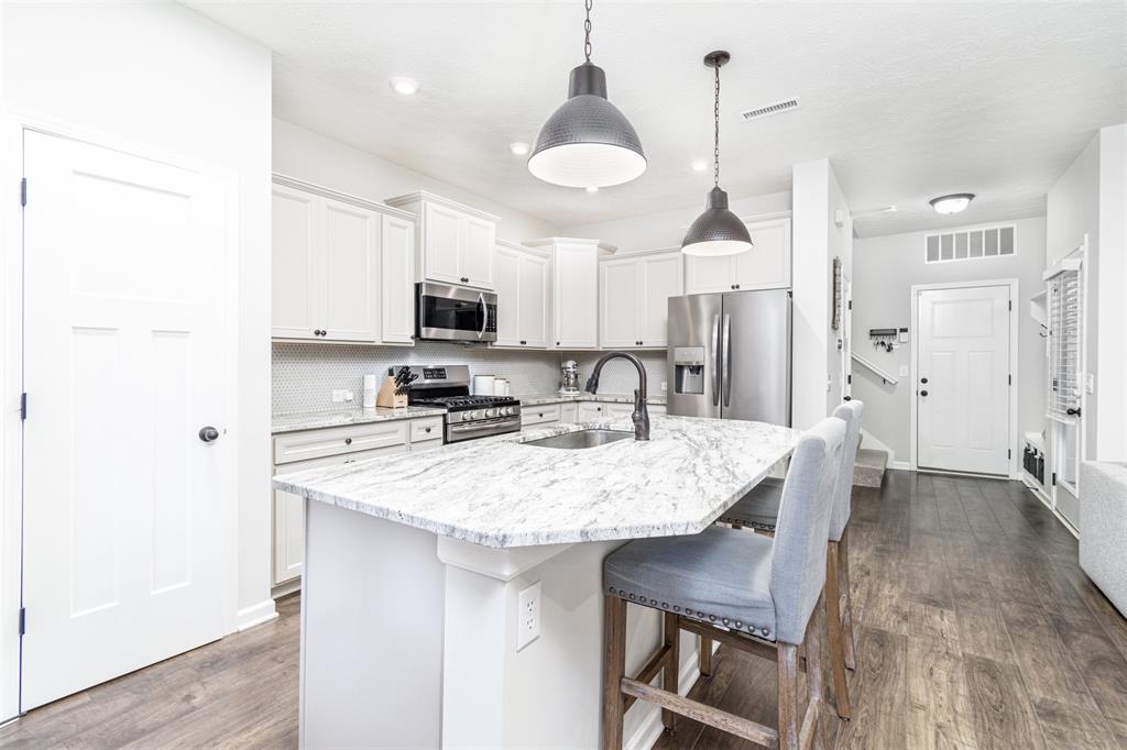 17361 Dallington Street