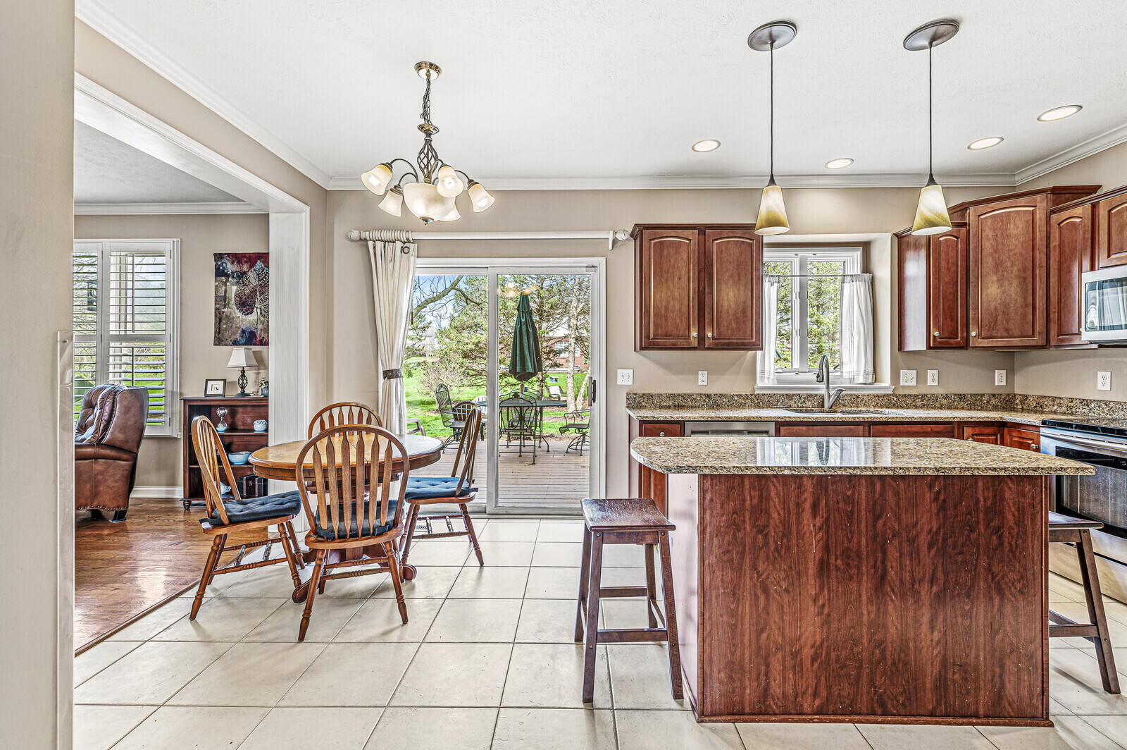 4160 First Flight Circle