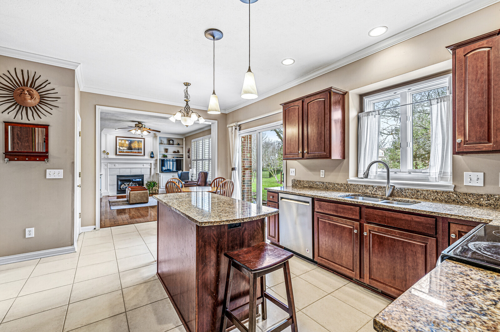 4160 First Flight Circle