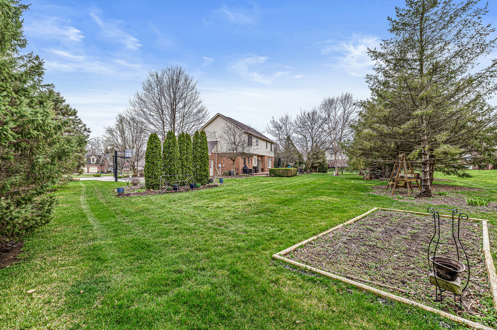 4160 First Flight Circle