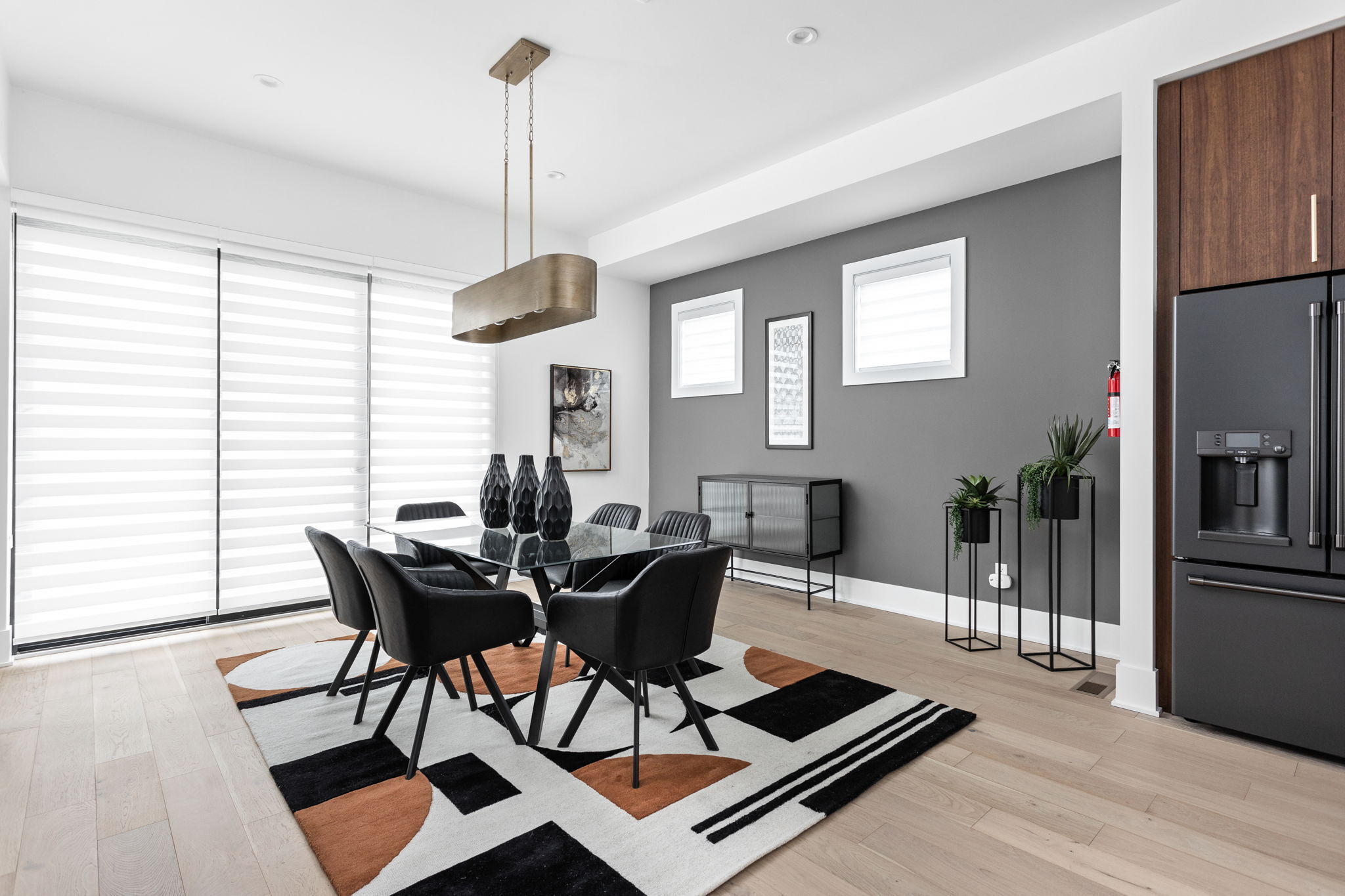 2004 Bellefontaine Street