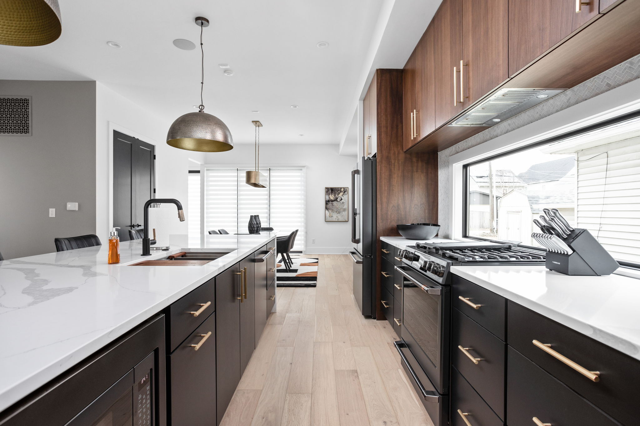 2004 Bellefontaine Street