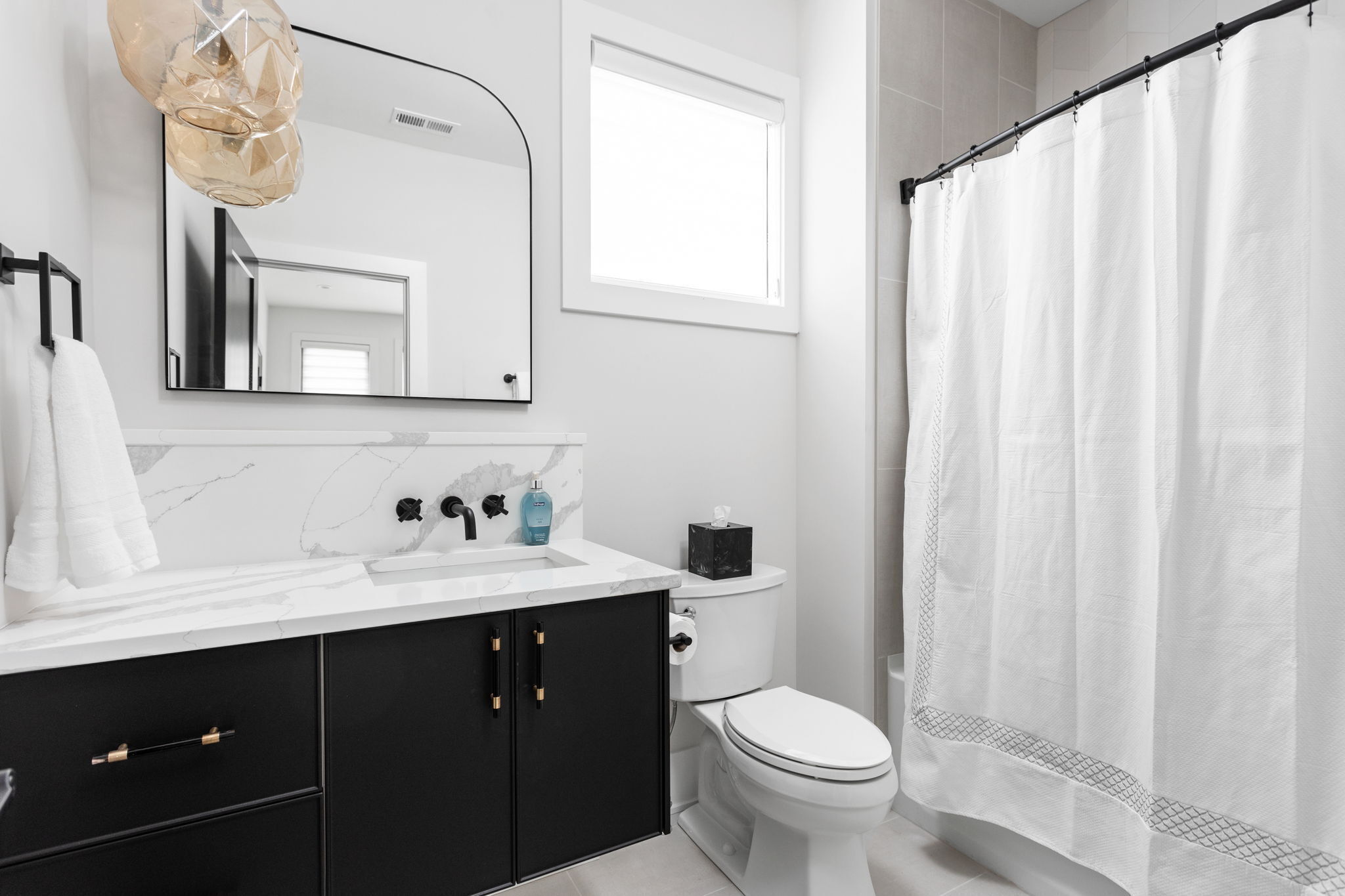 2004 Bellefontaine Street