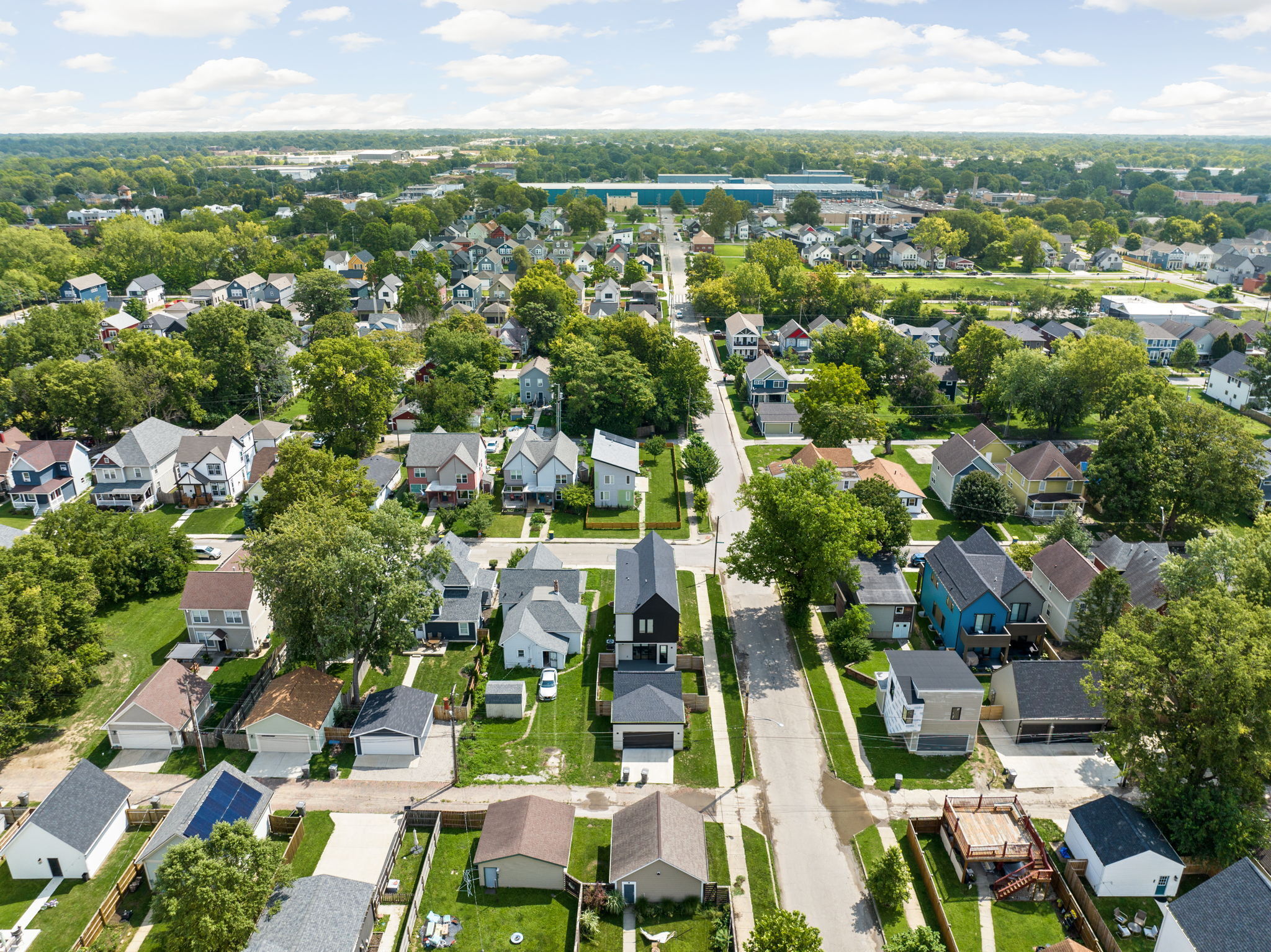 2004 Bellefontaine Street