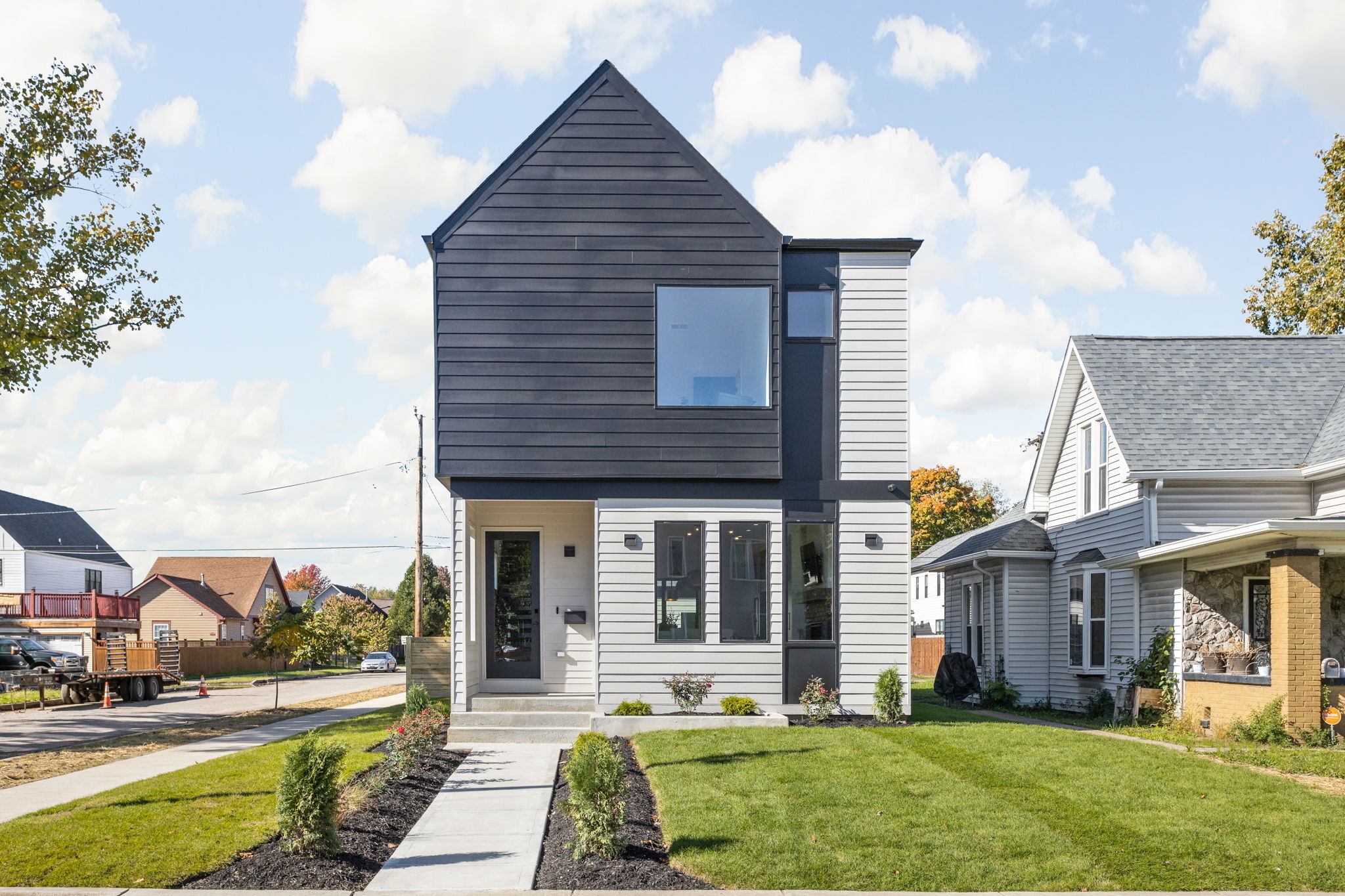 2004 Bellefontaine Street